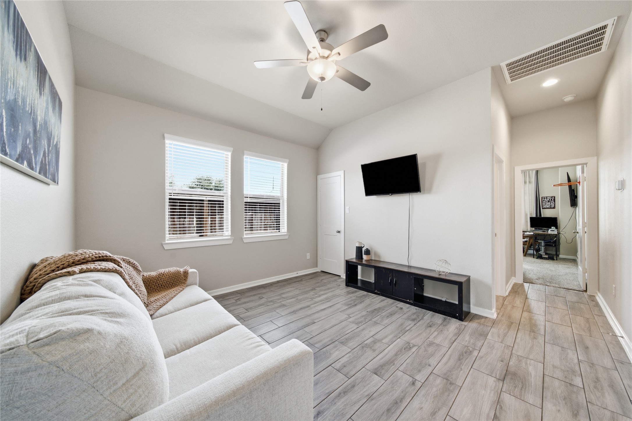 30302 Iris Circle Court Property Photo 14