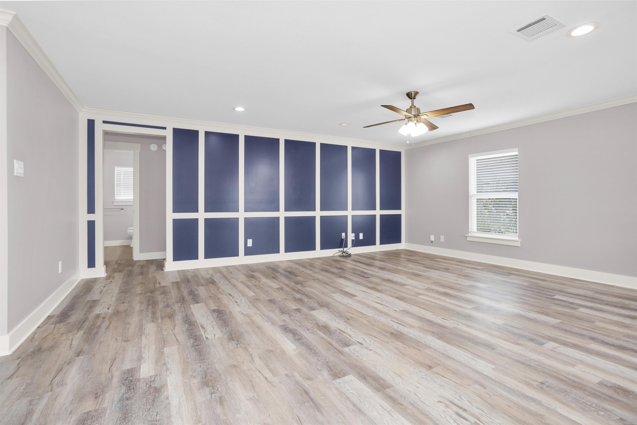 336 Ling Street Property Photo 9