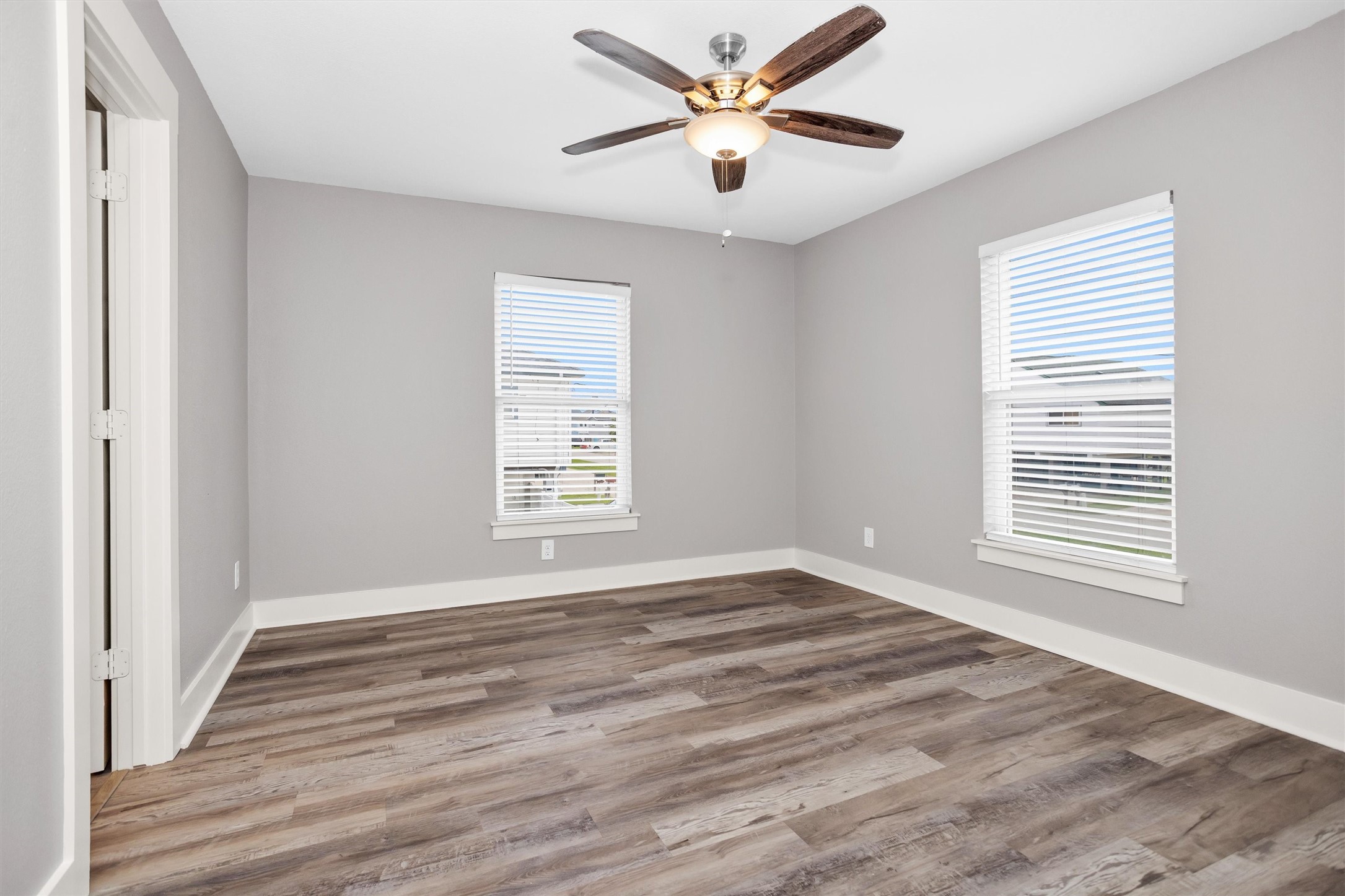 336 Ling Street Property Photo 15