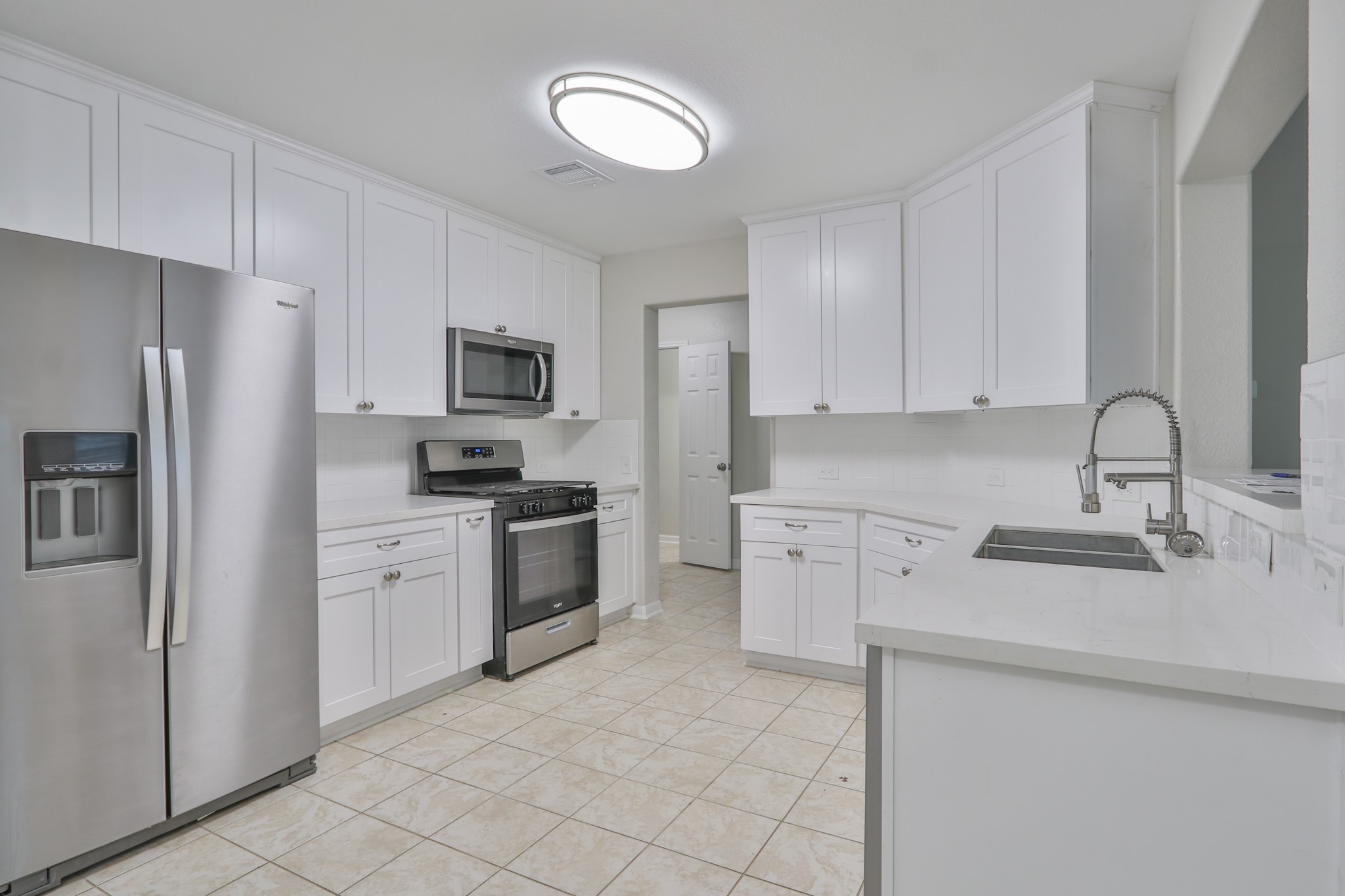 1110 Lasso Court Property Photo 6
