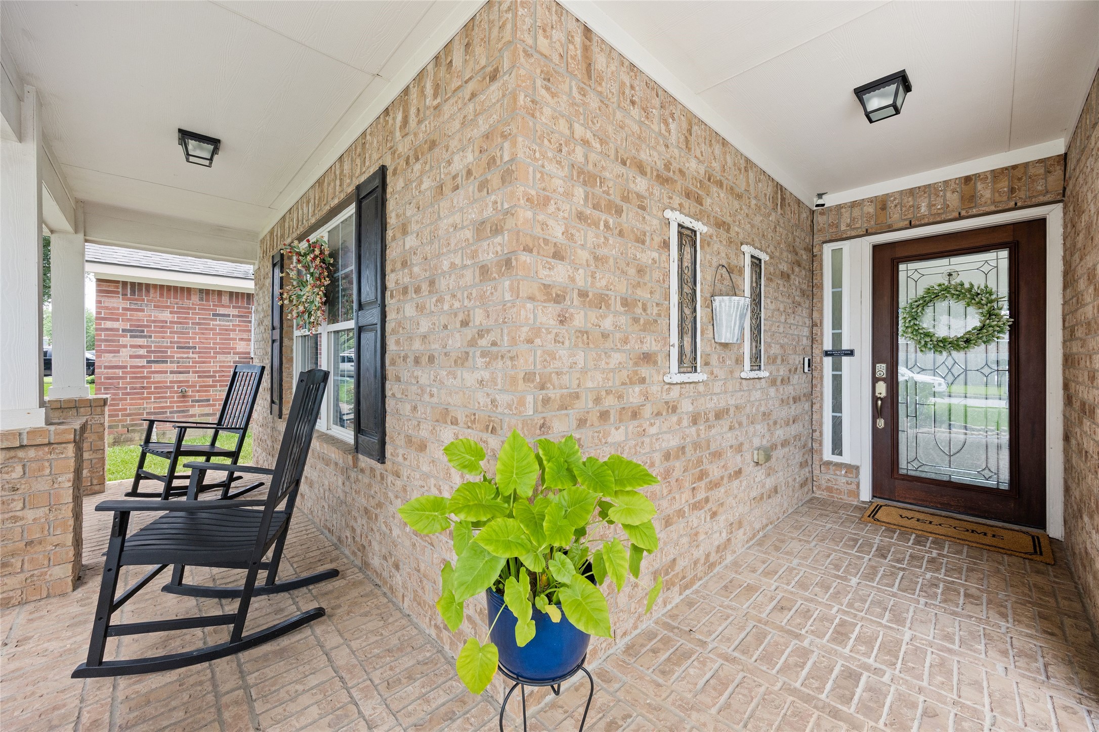 2513 Shiprock Drive Property Photo 4