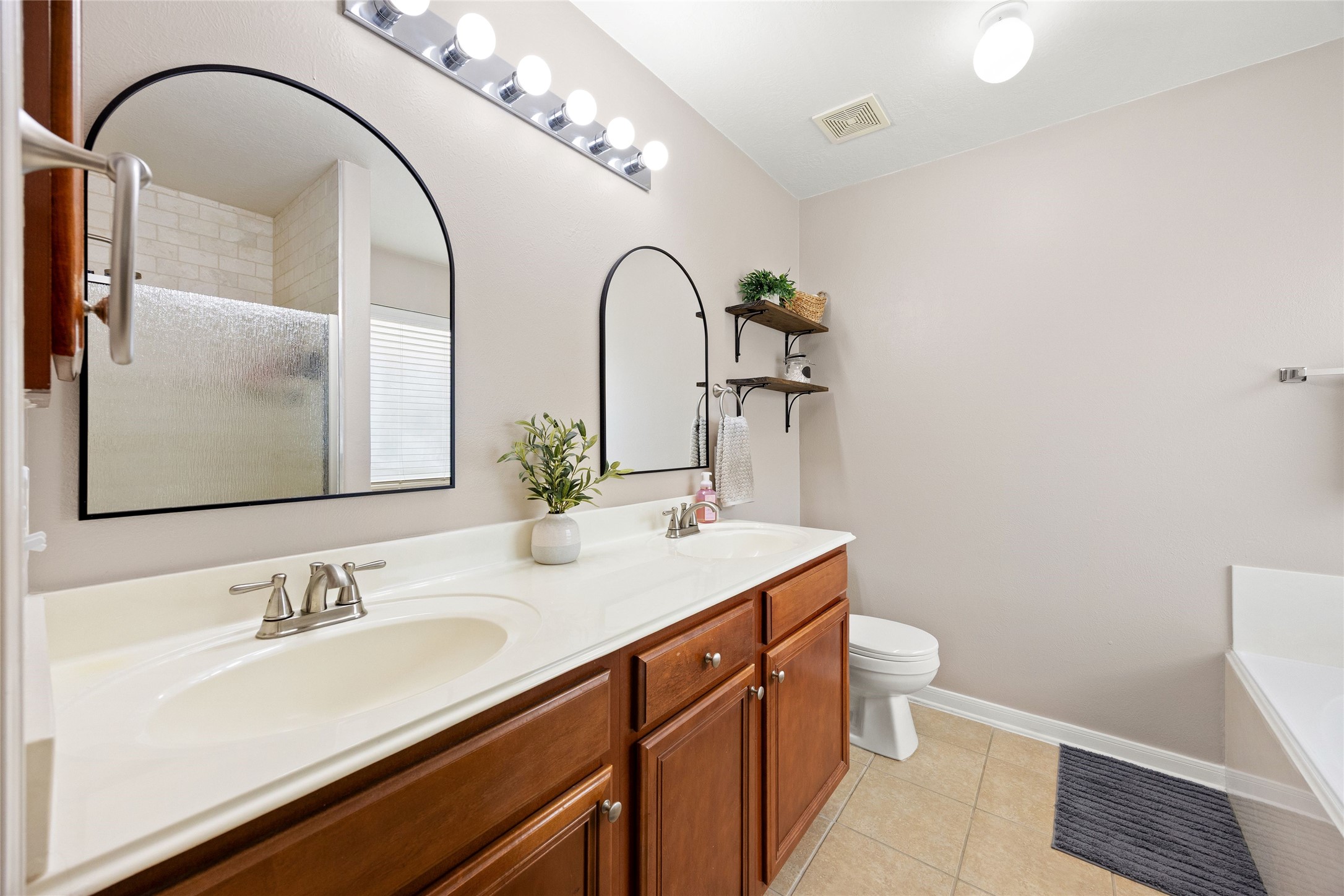 2513 Shiprock Drive Property Photo 32