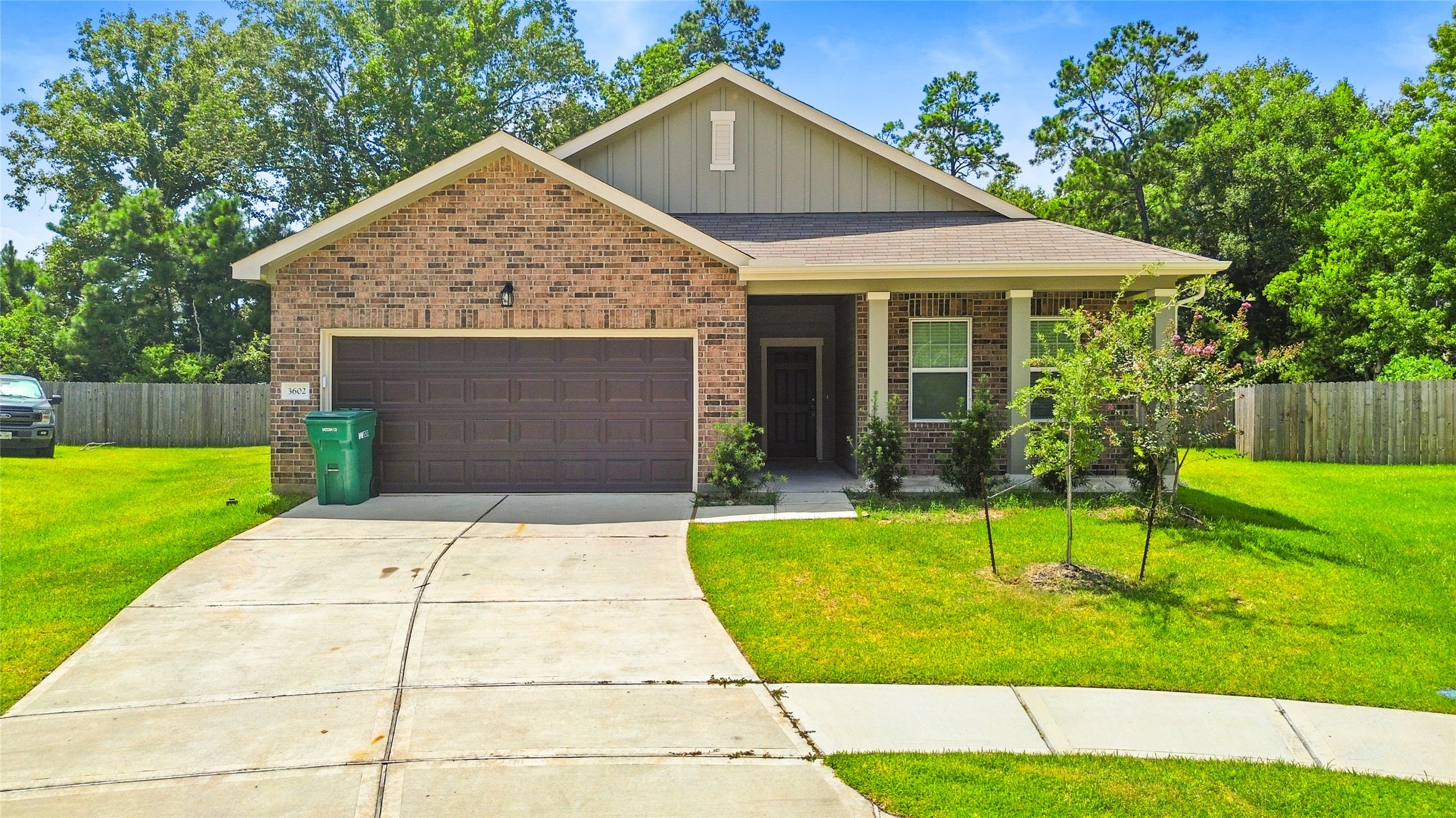 3602 Admiralty Drive Property Photo 1