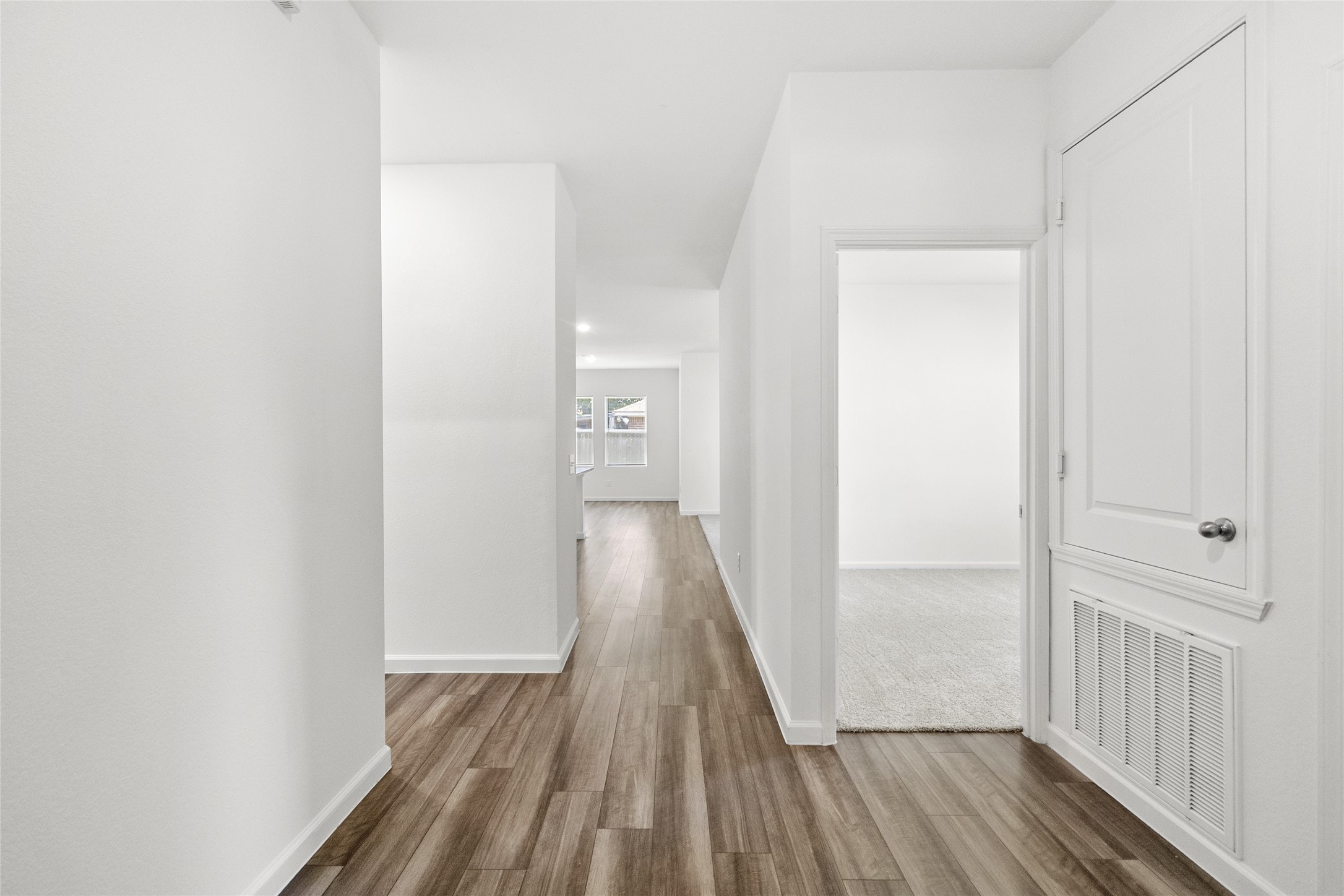 3602 Admiralty Drive Property Photo 2