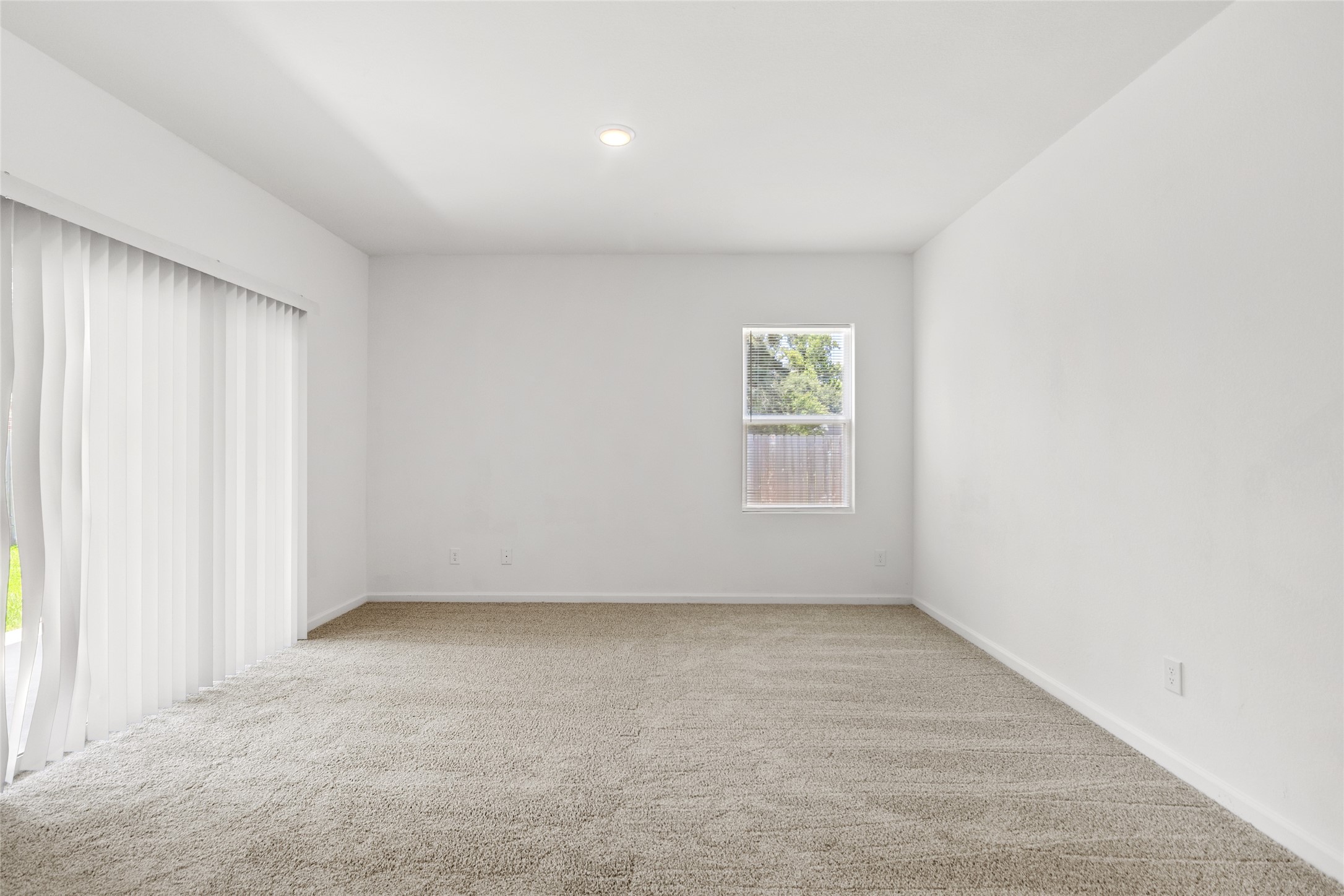 3602 Admiralty Drive Property Photo 6