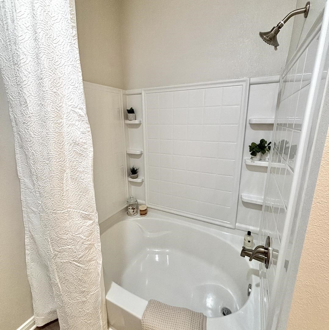 3999 John Sharp Drive 1632 Property Photo 8