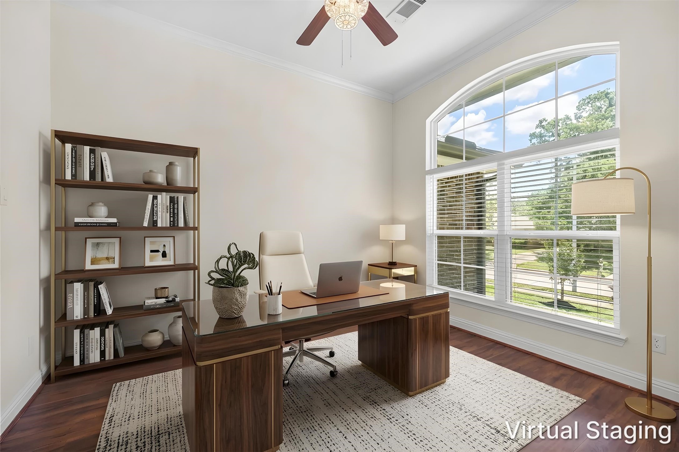 7214 Deep Forest Drive Property Photo 4