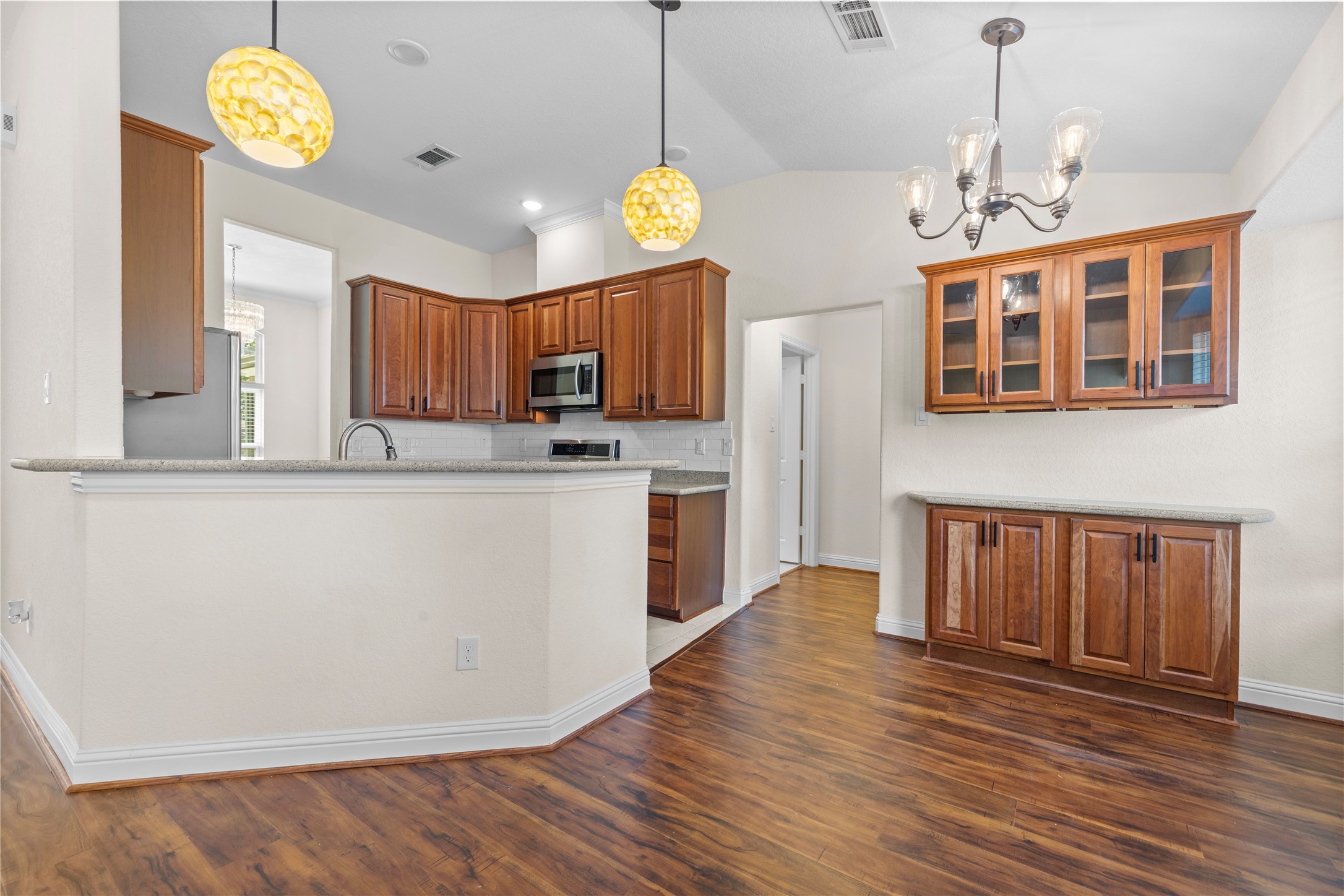 7214 Deep Forest Drive Property Photo 15