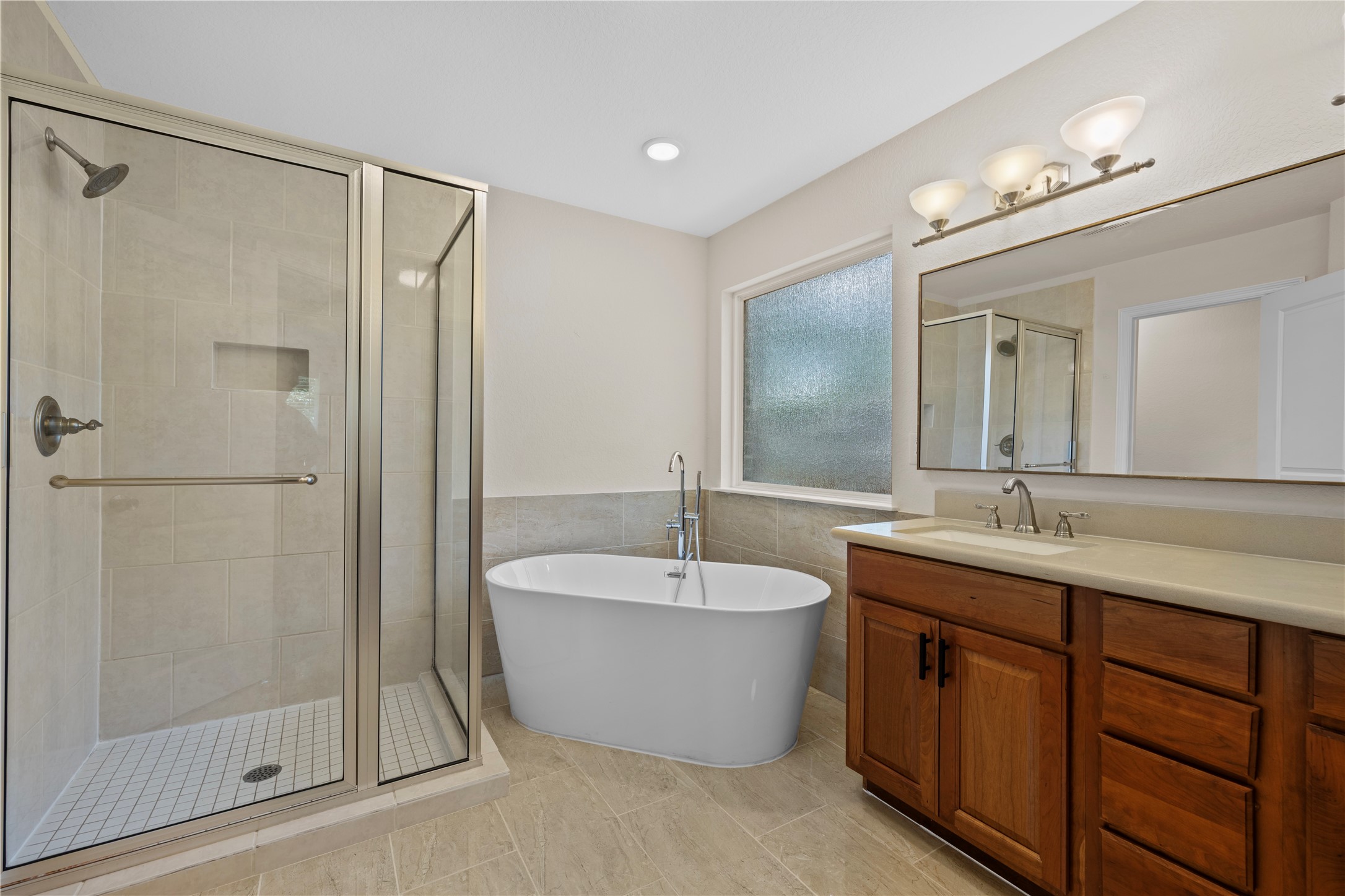 7214 Deep Forest Drive Property Photo 23