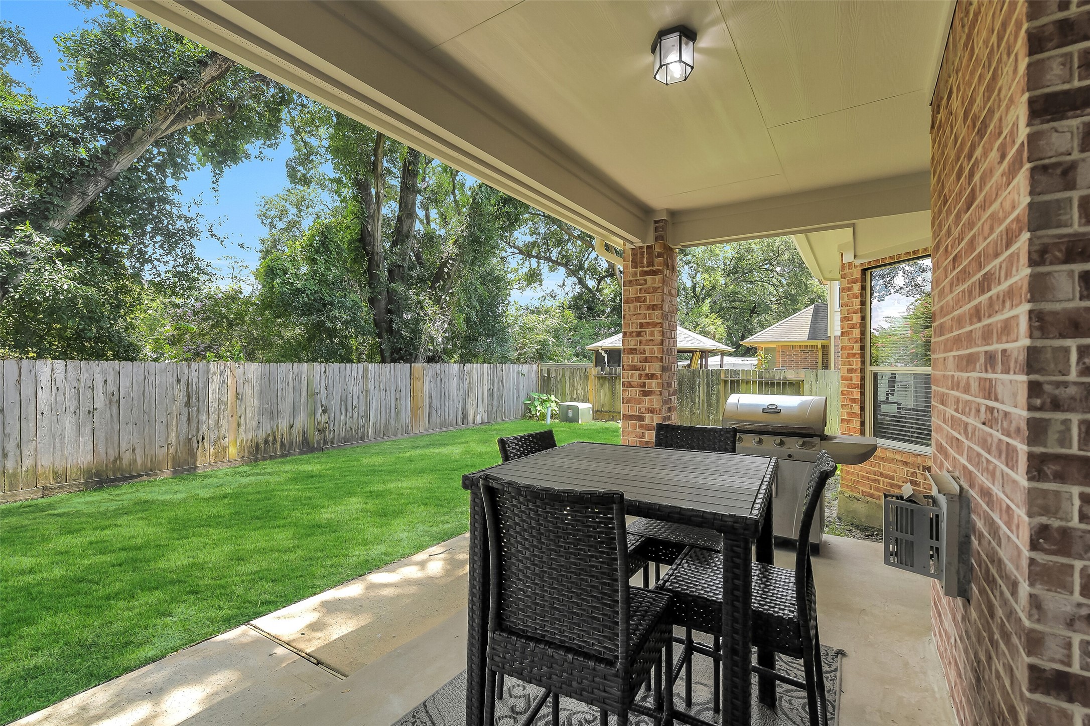 14906 Windsor Manor Property Photo 28