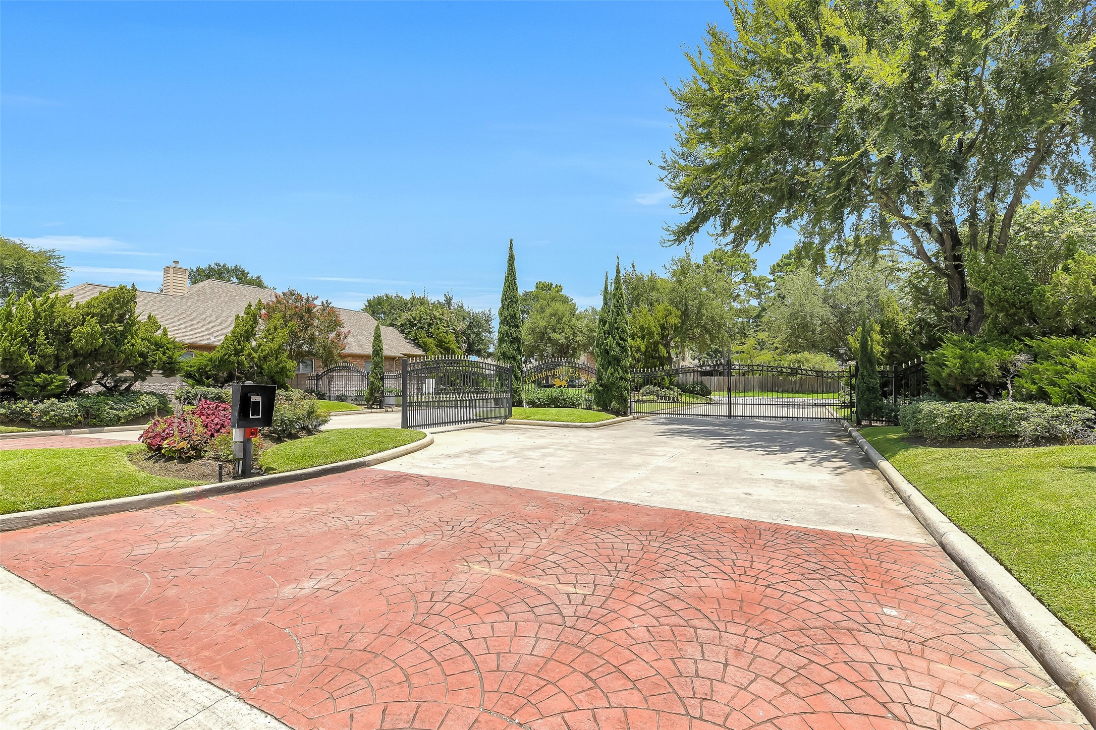 14906 Windsor Manor Property Photo 31