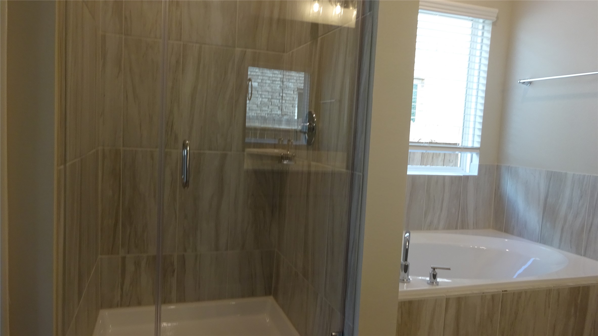 21614 Coral Mist Drive Property Photo 13