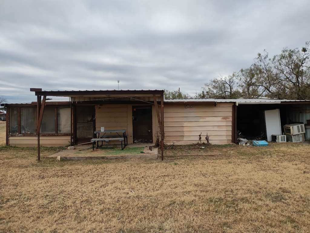 2450 Brook Valley Drive Property Photo 1