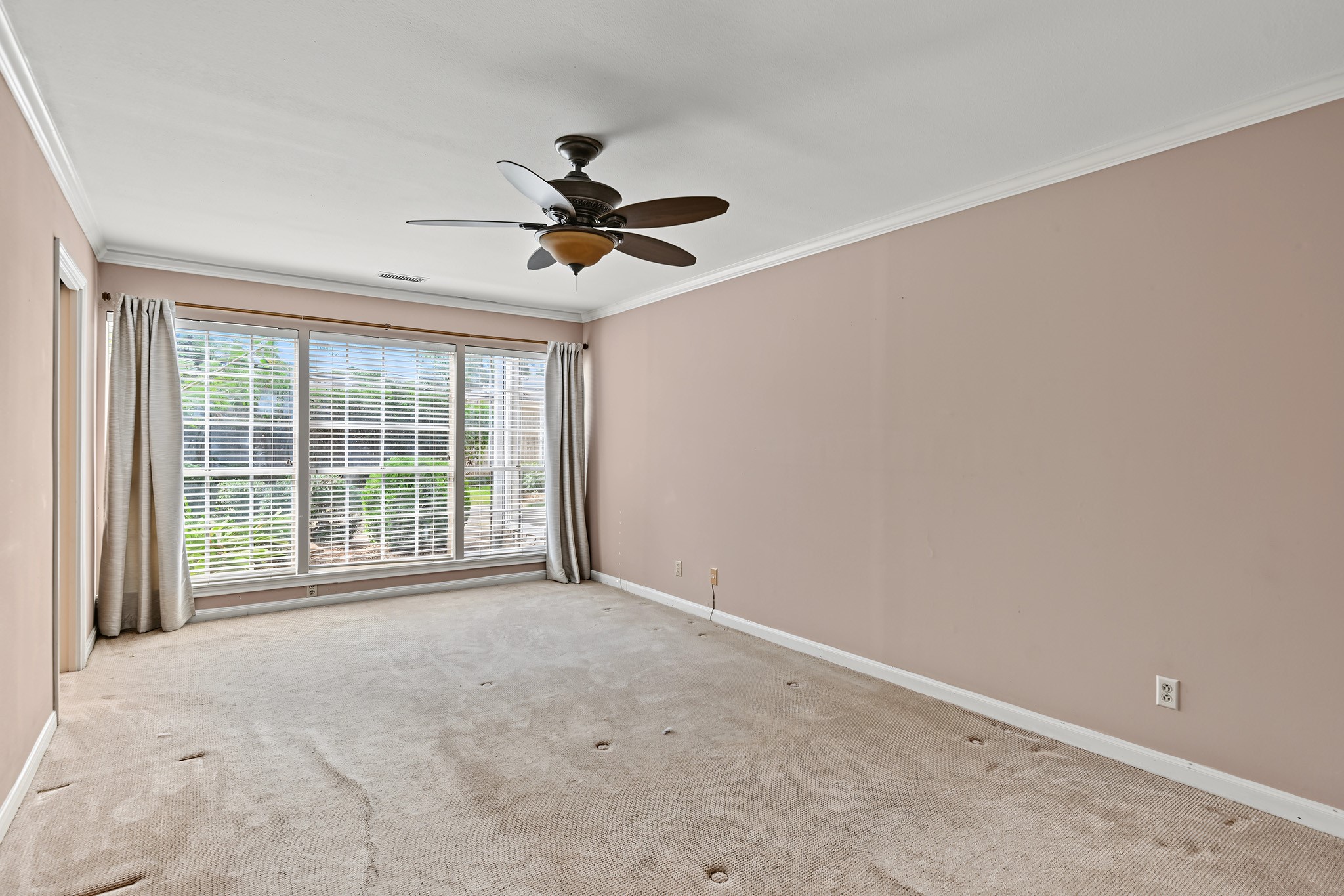 7915 Meadow Lake Lane Property Photo 15