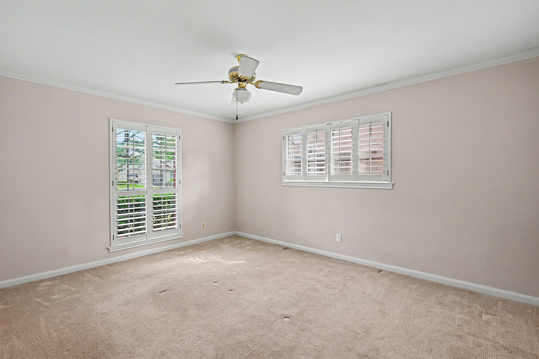 7915 Meadow Lake Lane Property Photo 19