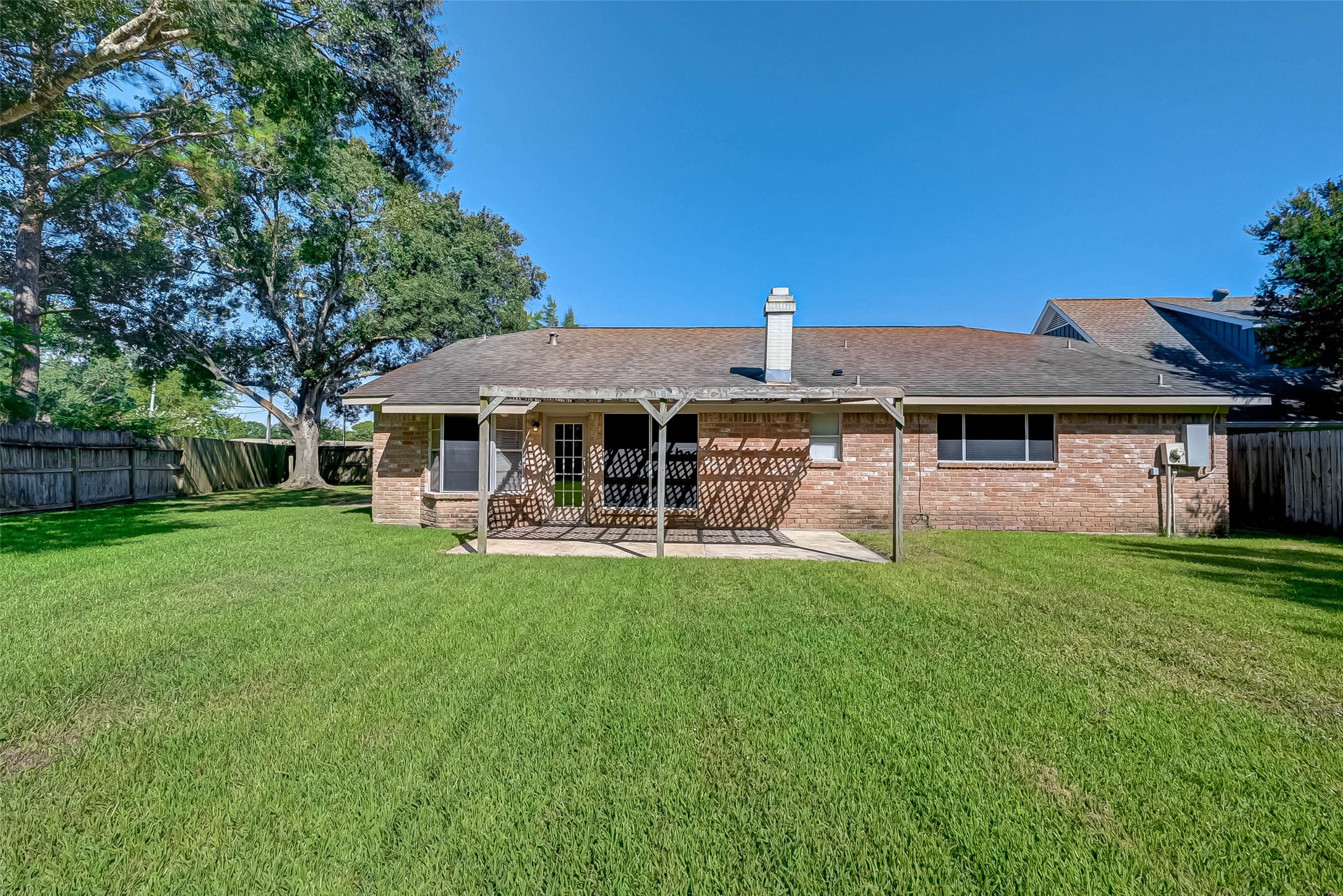 1406 Pinecroft Drive Property Photo 34