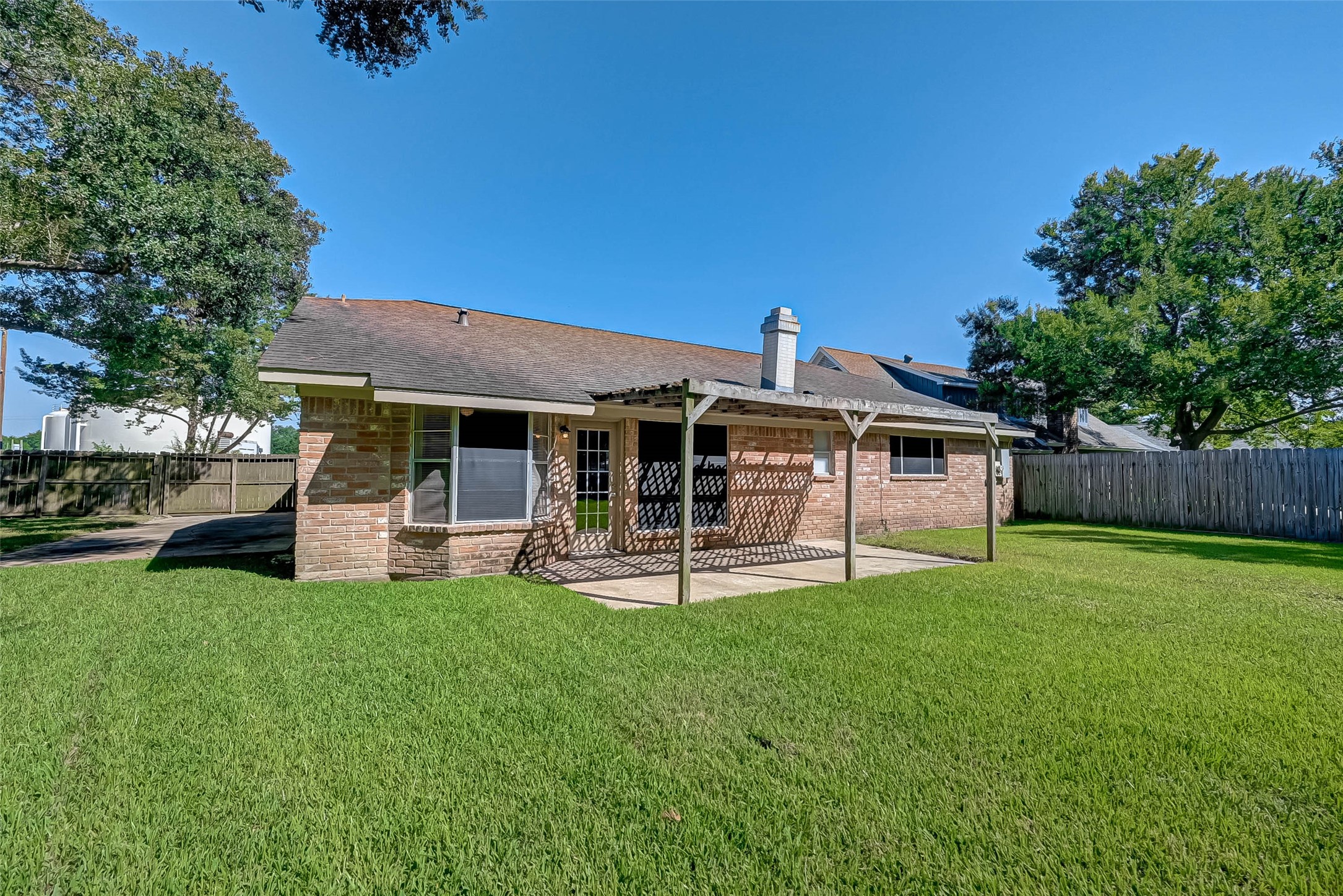 1406 Pinecroft Drive Property Photo 35