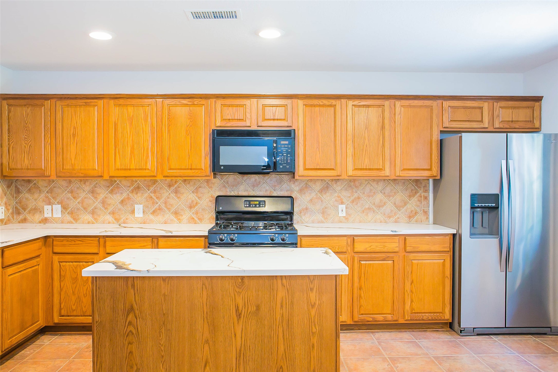 91 Genesee Ridge Drive Property Photo 27
