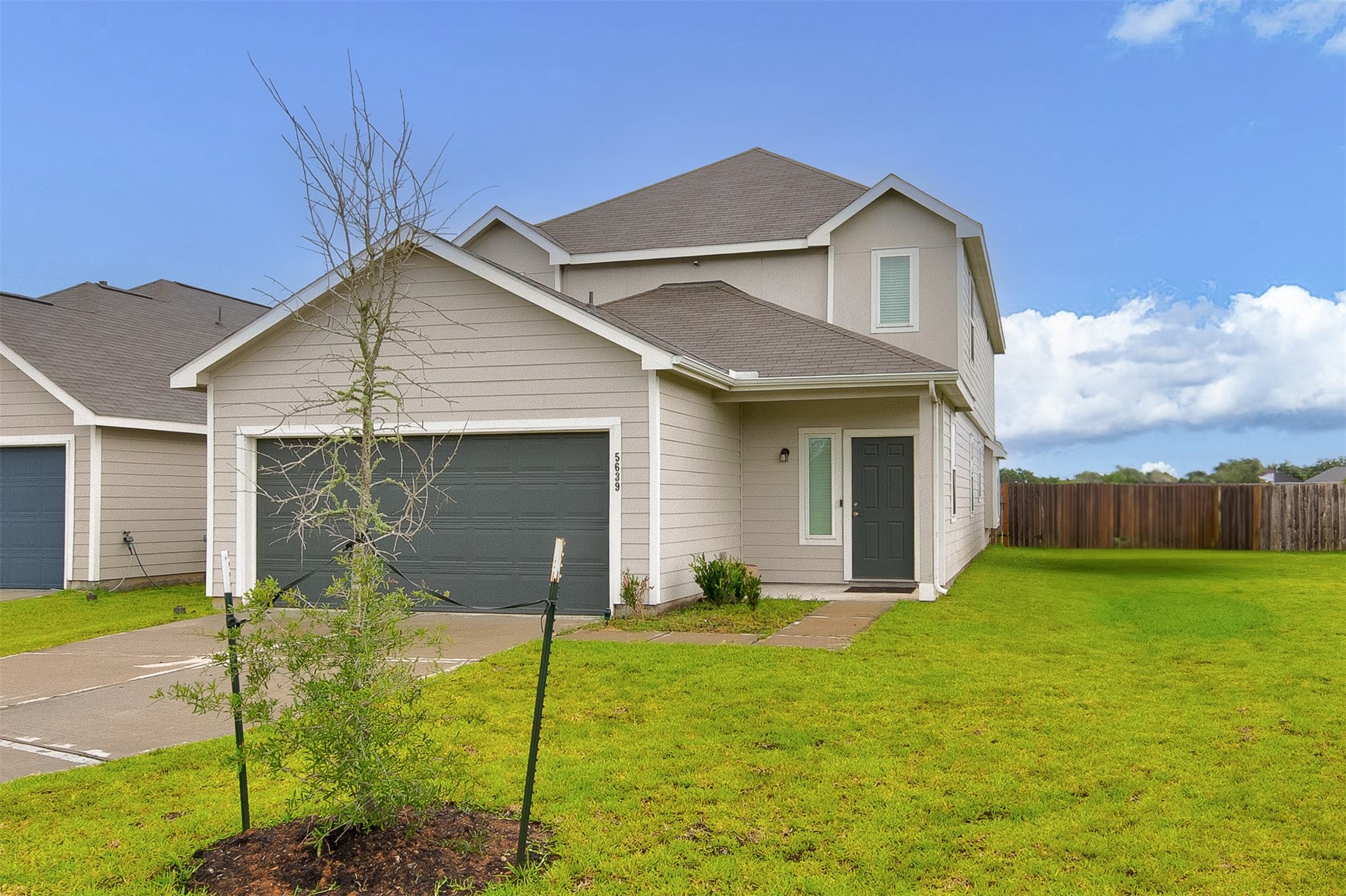 5639 Brooklyn Rose Drive Property Photo 1