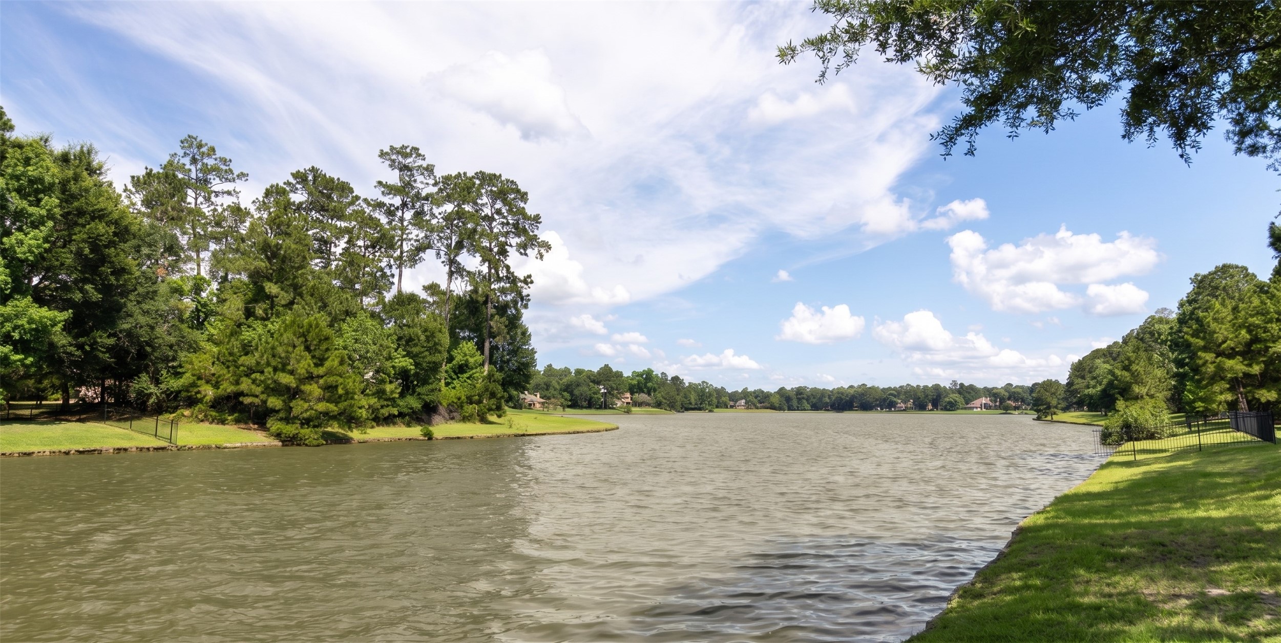 3318 W Benders Landing Boulevard Property Photo 6