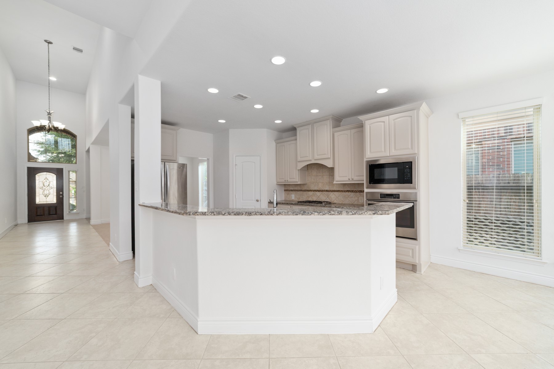 17623 Barrowfield Lane Property Photo 7