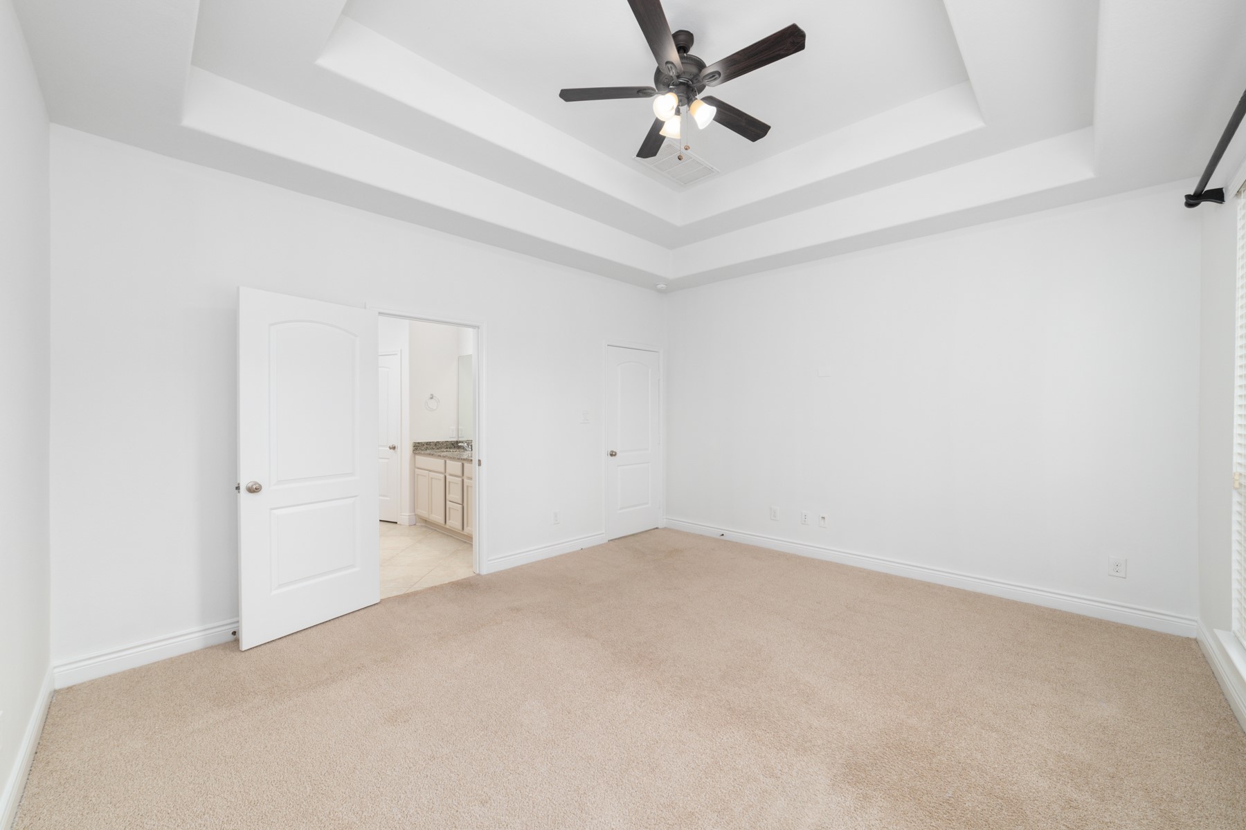 17623 Barrowfield Lane Property Photo 15