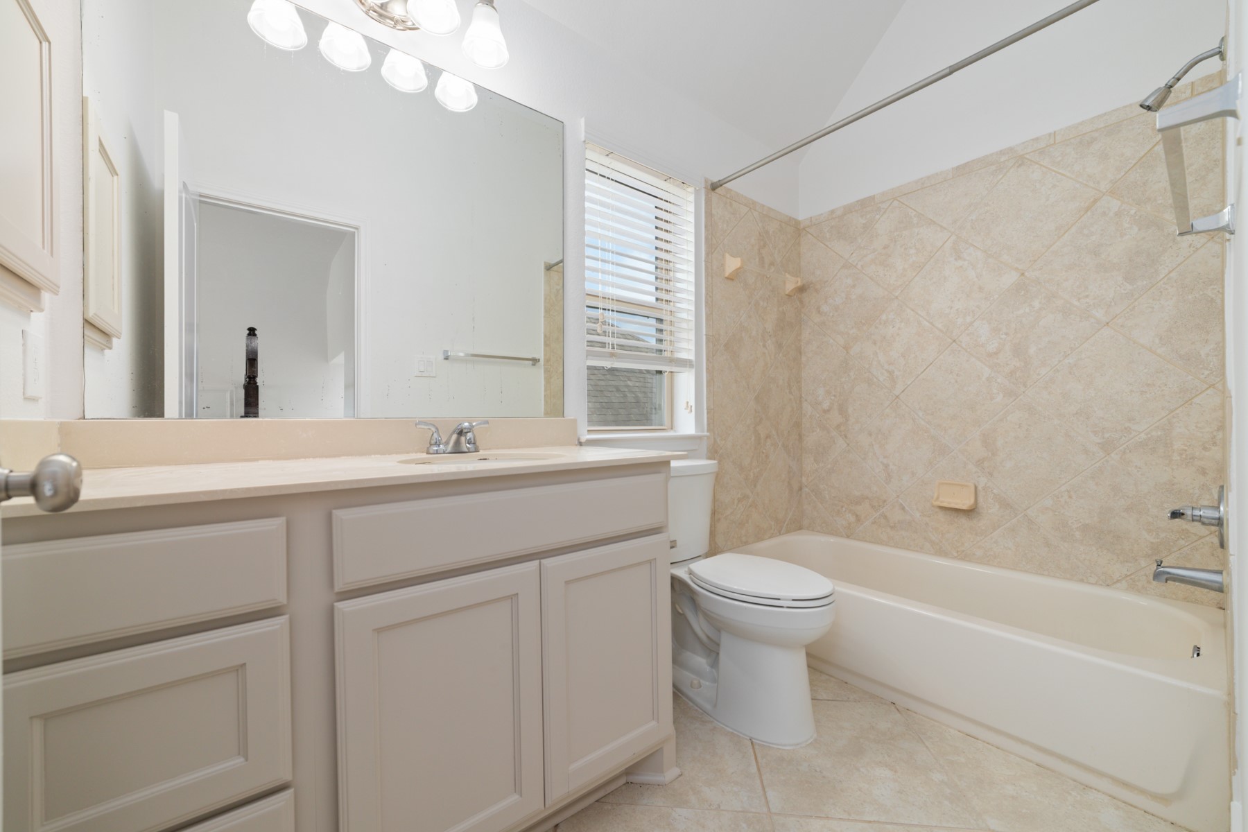 17623 Barrowfield Lane Property Photo 24