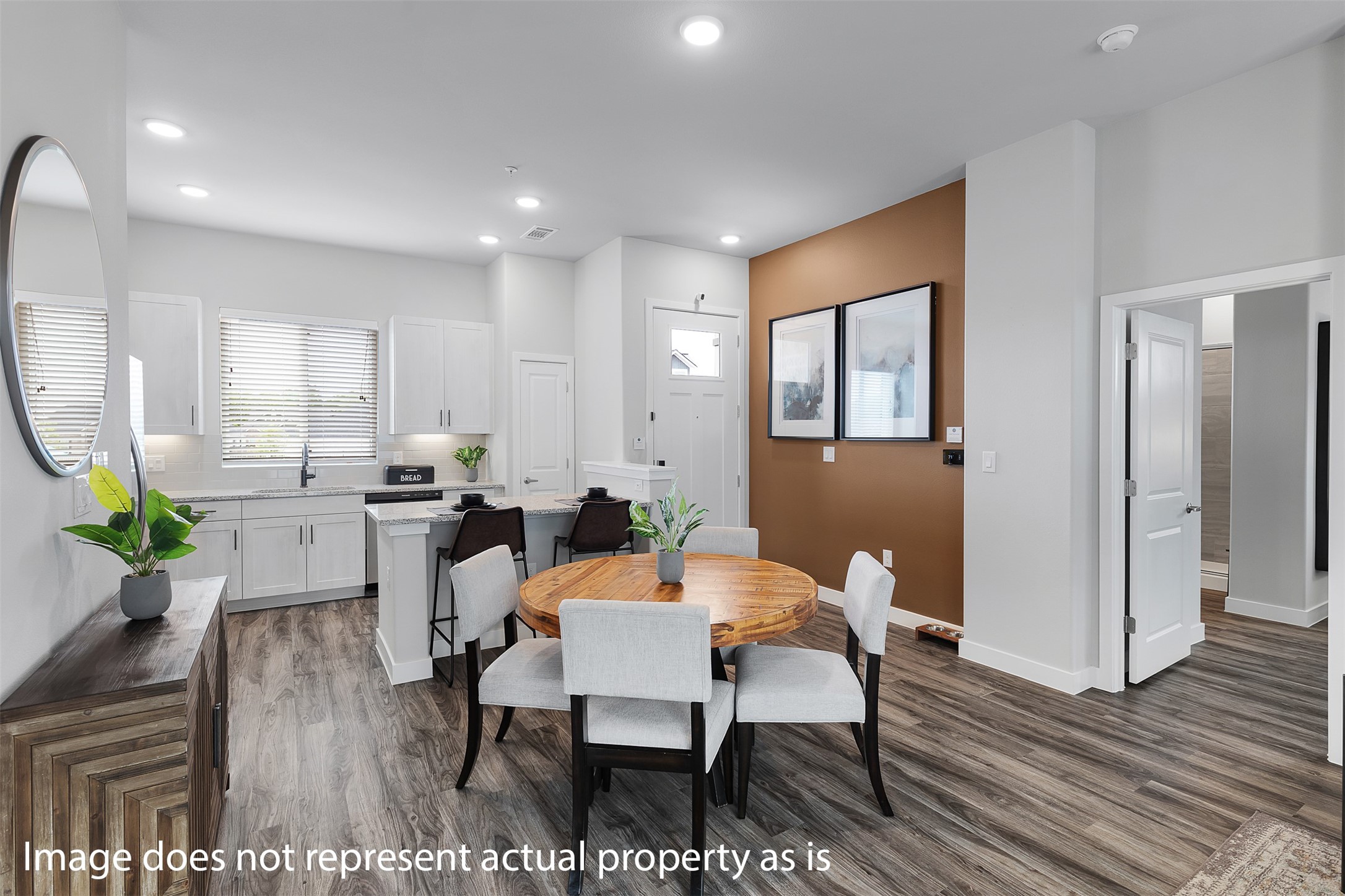 7109 Rustle Road Property Photo 3