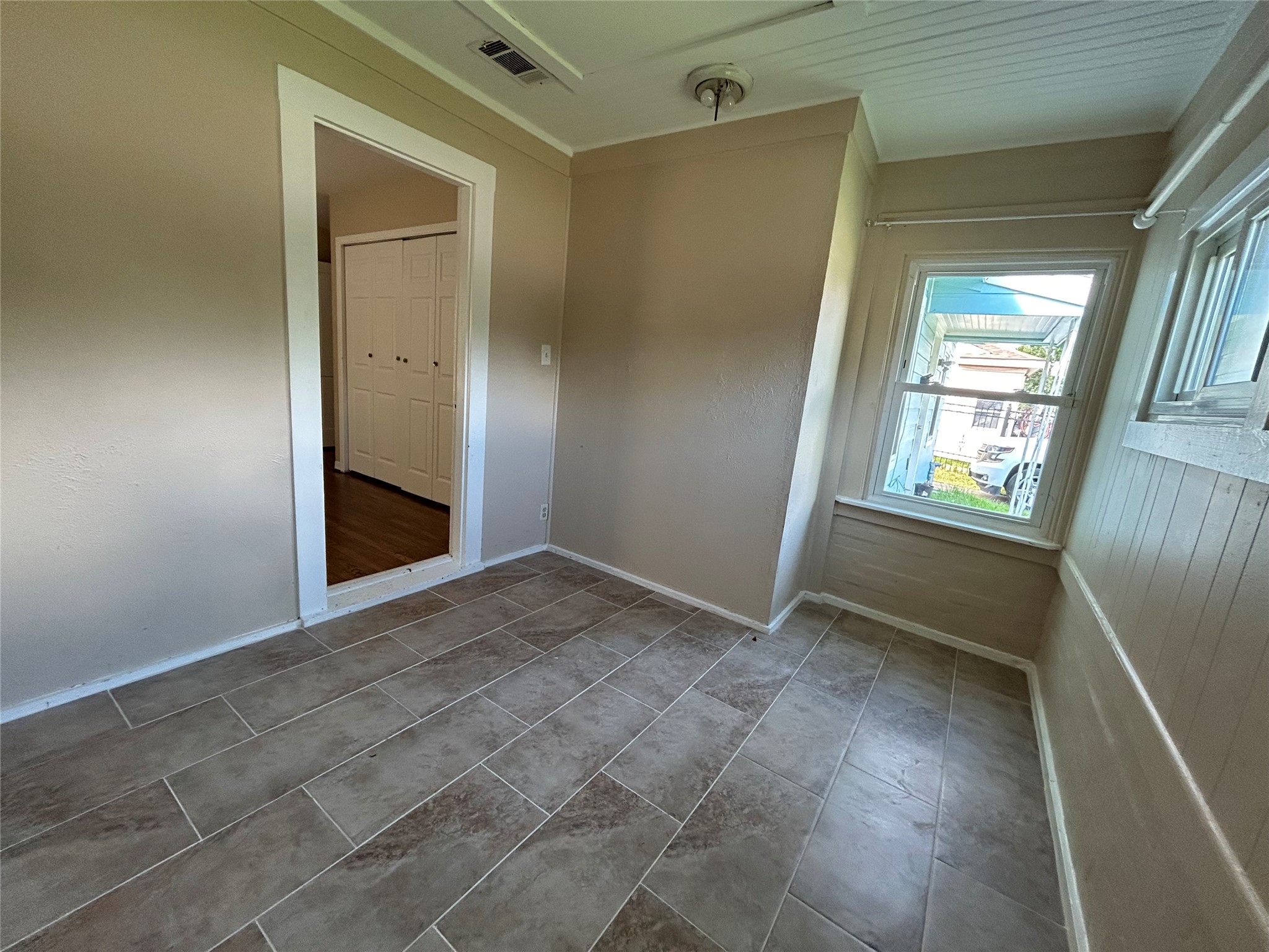 8069 Juliabora Street Property Photo 10