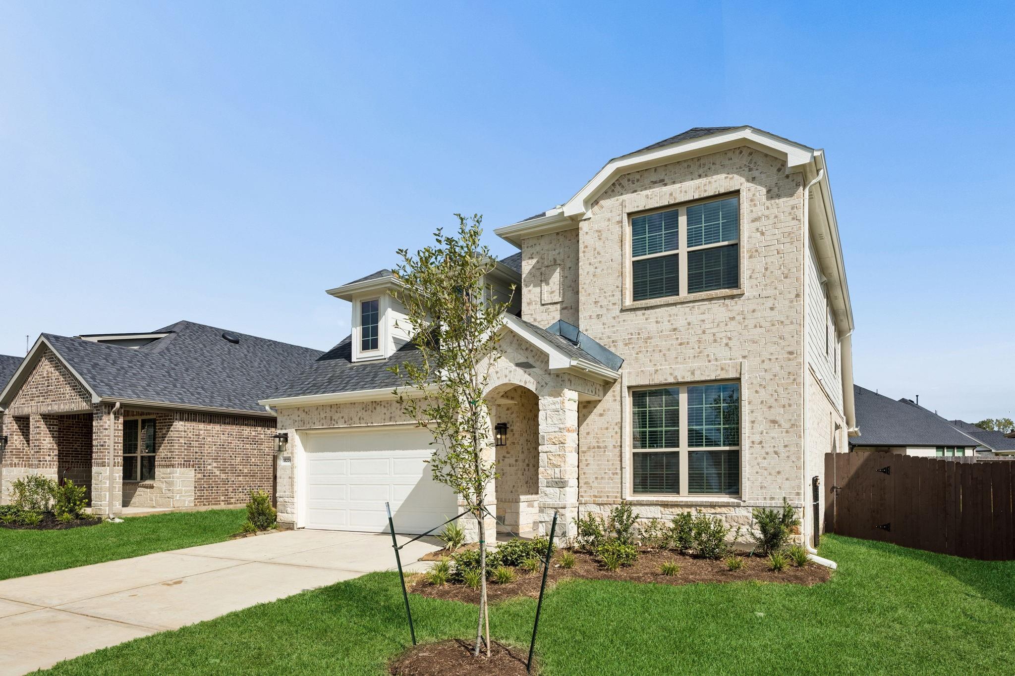 18206 Ellerden Forest Drive Property Photo 2