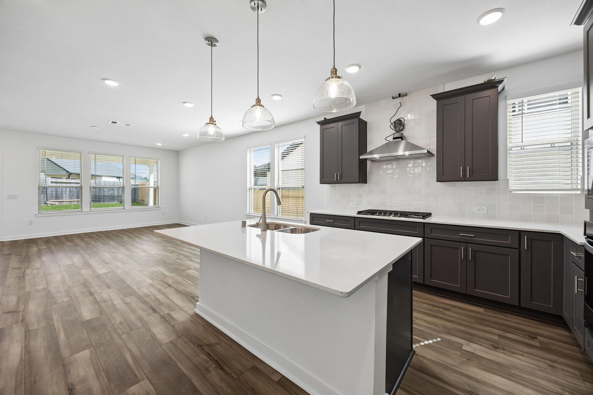 18206 Ellerden Forest Drive Property Photo 8