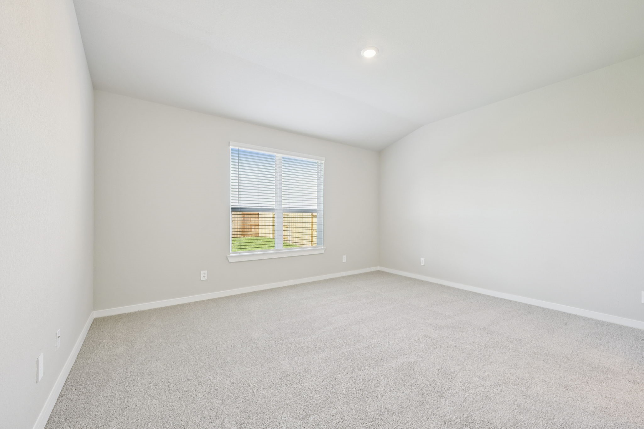 5209 Redbud Valley Drive Property Photo 18
