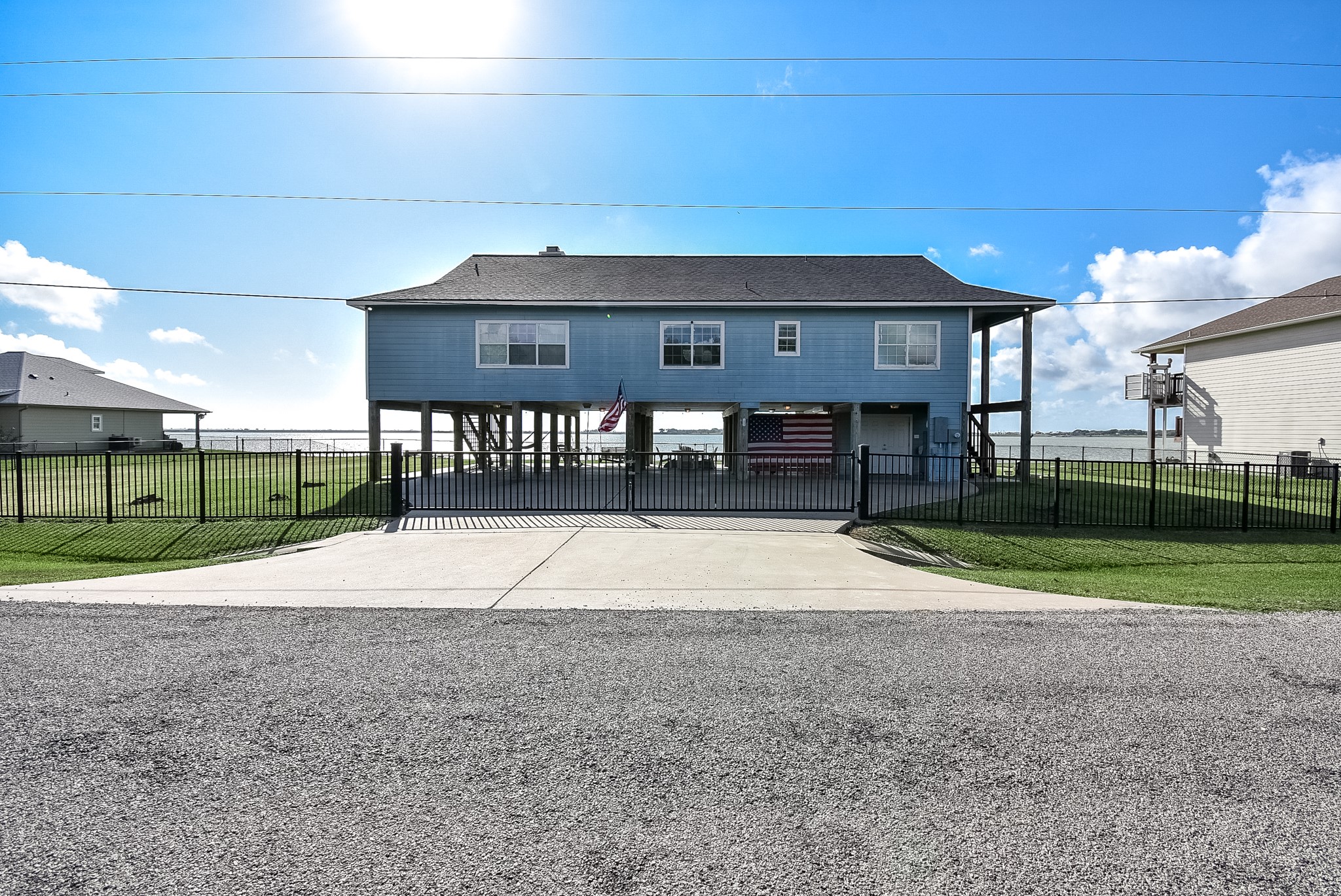 1504 W Bayshore Drive Property Photo 1