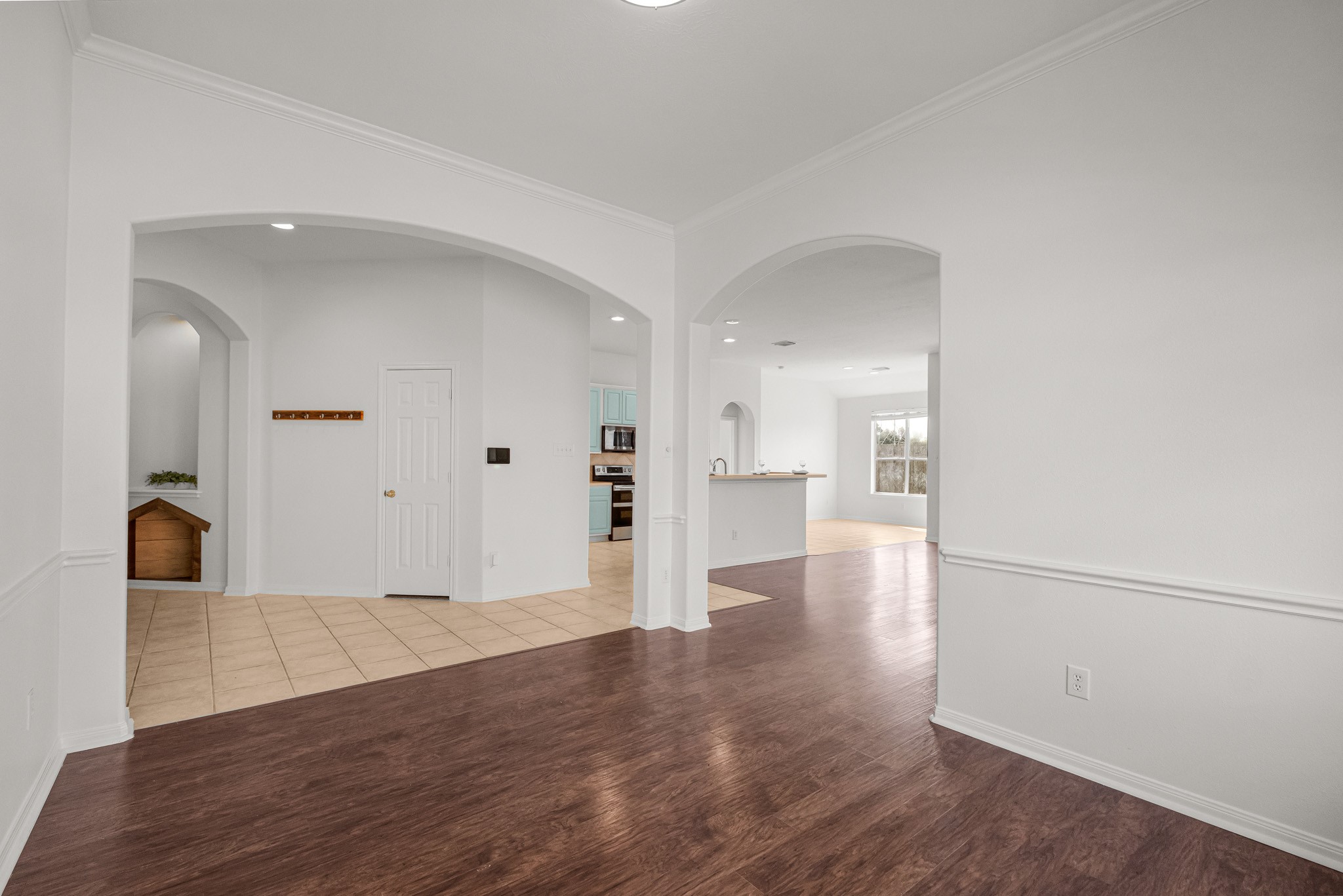 525 Lockland Lane Property Photo 7