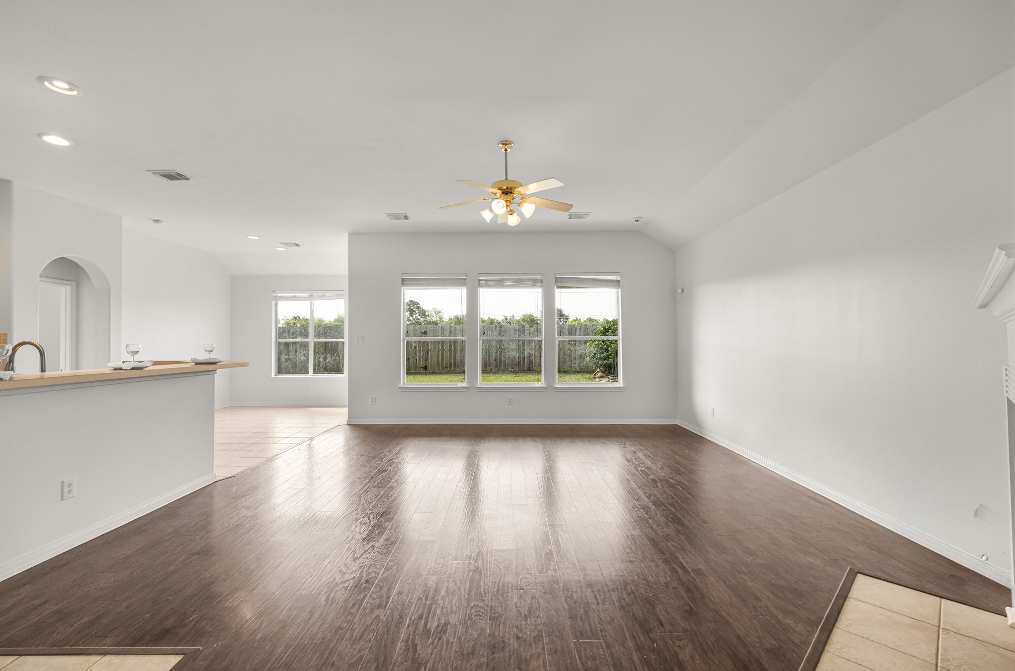 525 Lockland Lane Property Photo 8