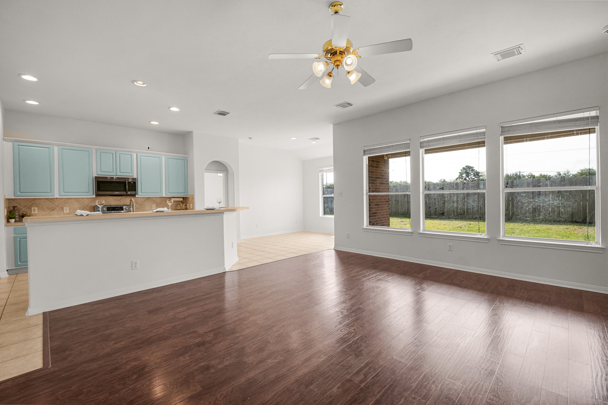 525 Lockland Lane Property Photo 10