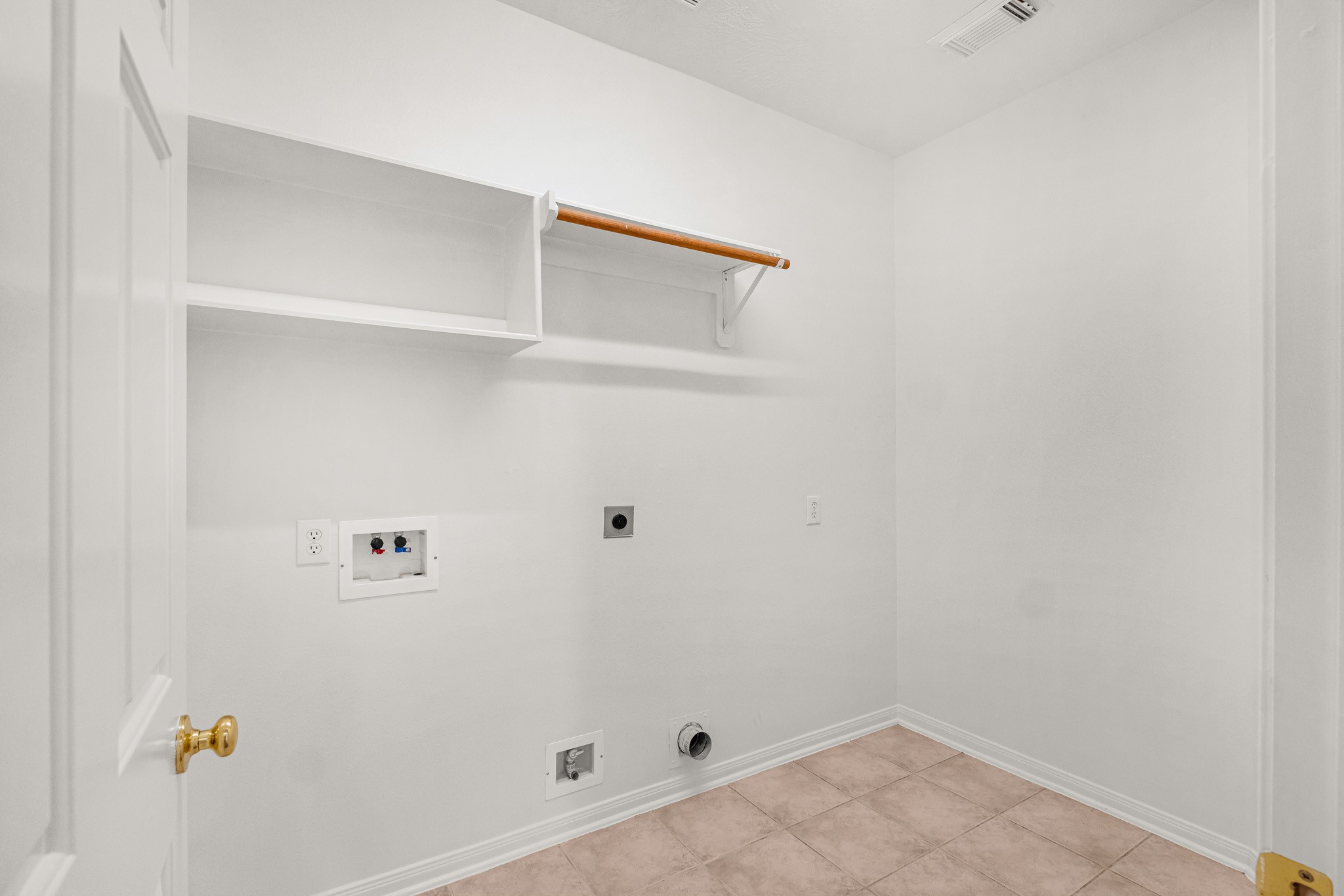 525 Lockland Lane Property Photo 25