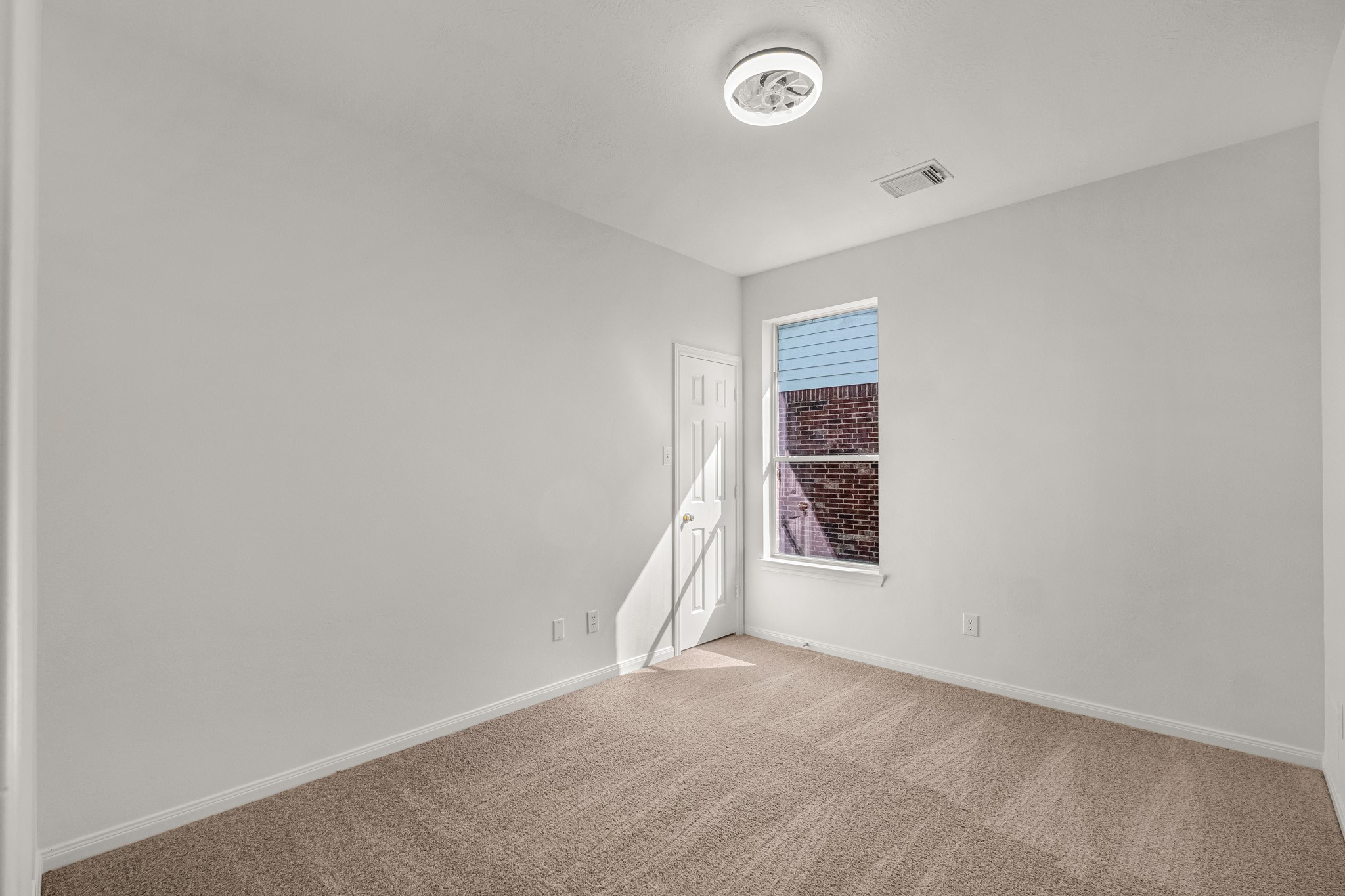 525 Lockland Lane Property Photo 29