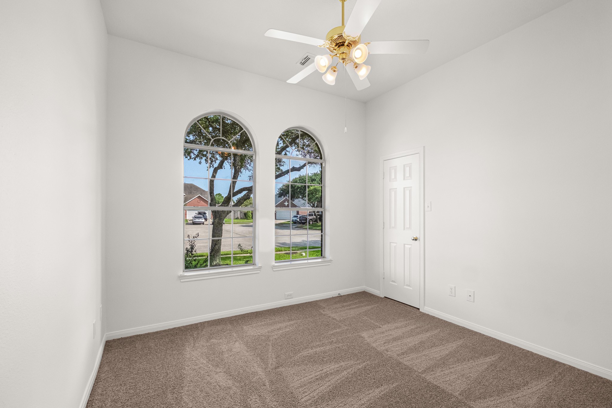 525 Lockland Lane Property Photo 30