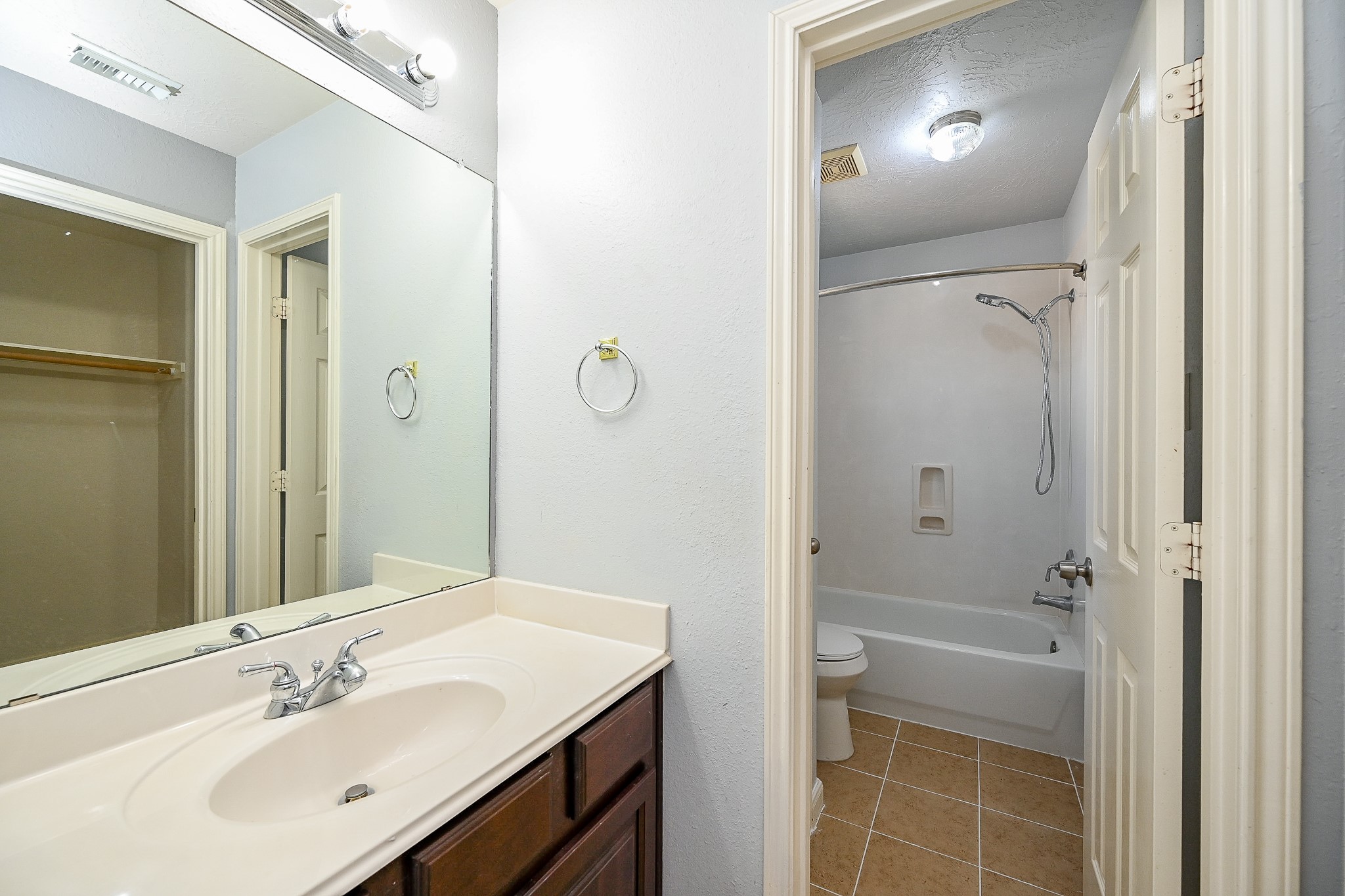 7203 Fiesta Flower Property Photo 37