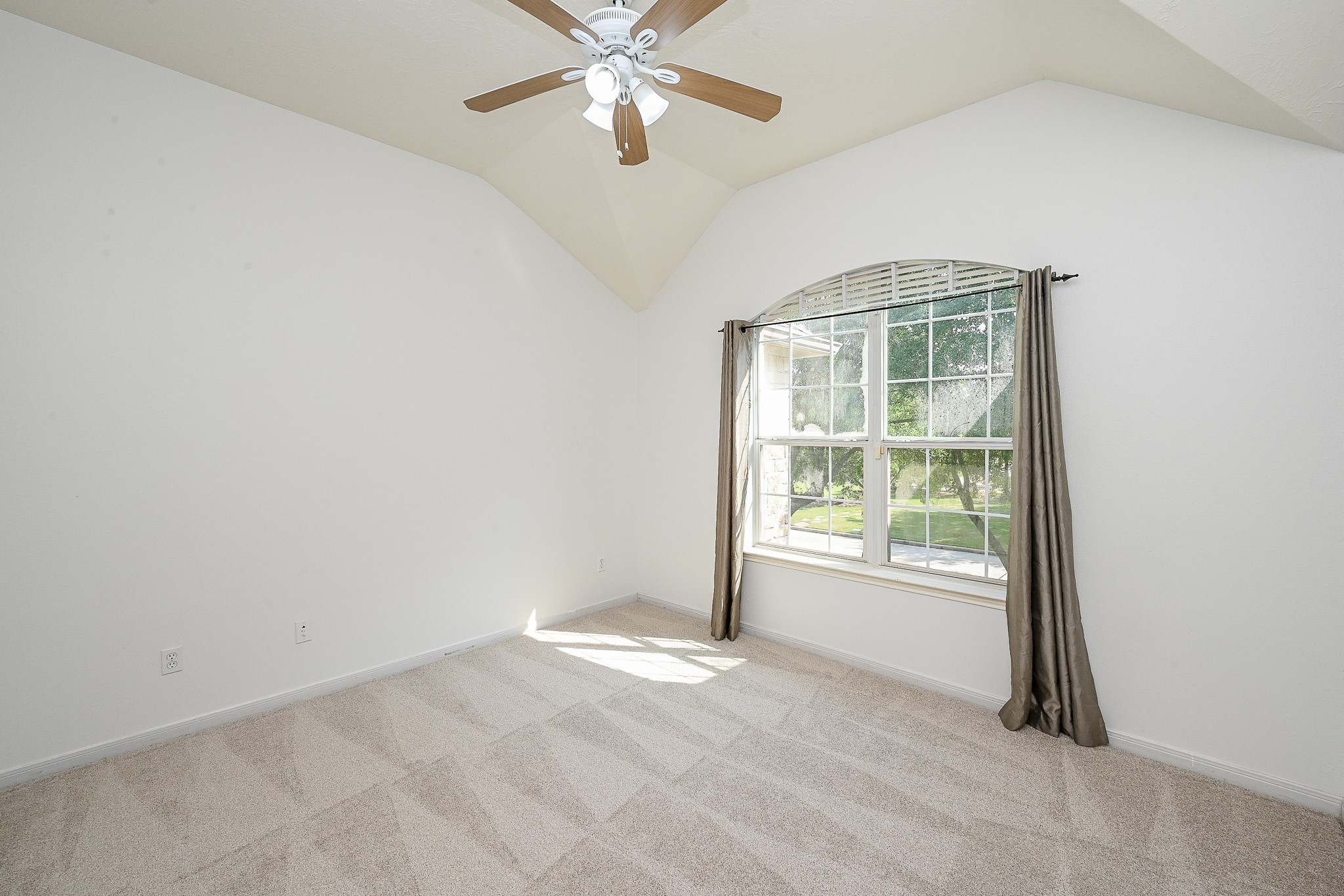7203 Fiesta Flower Property Photo 39