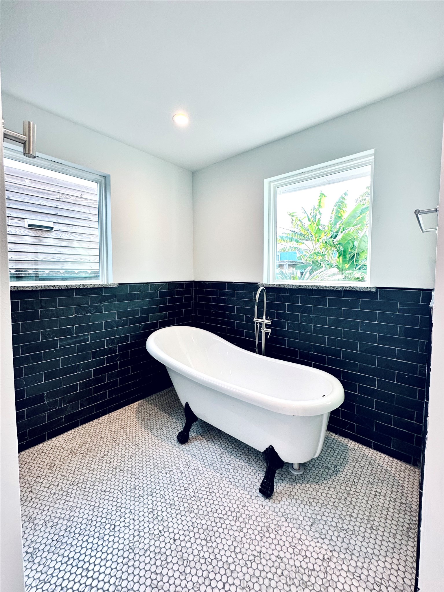 4808 Avenue S A Property Photo 16