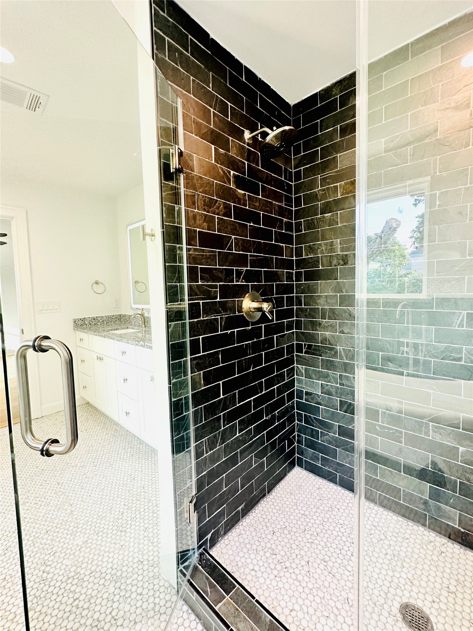 4808 Avenue S A Property Photo 17