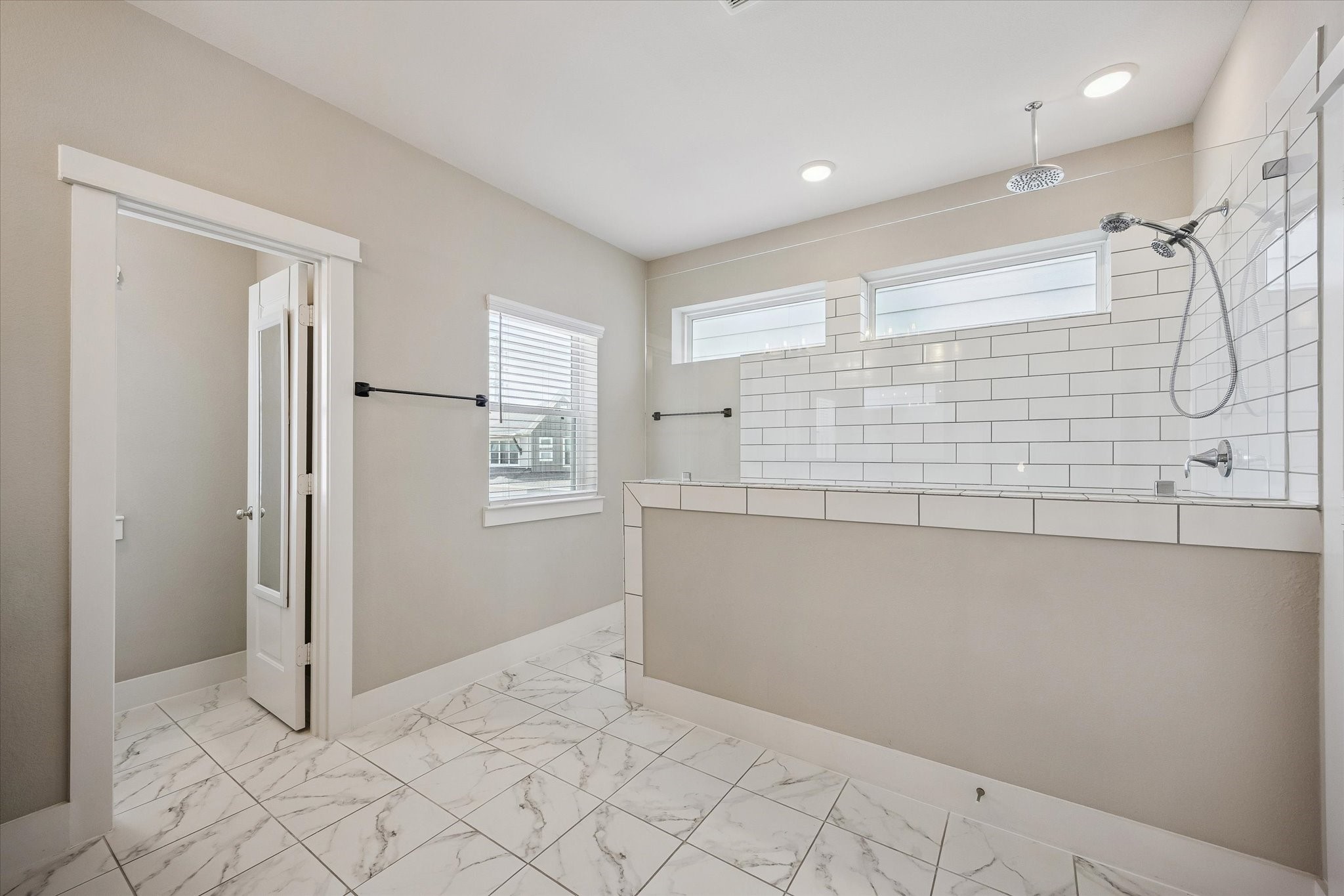 1415 Biondo Way Property Photo 12