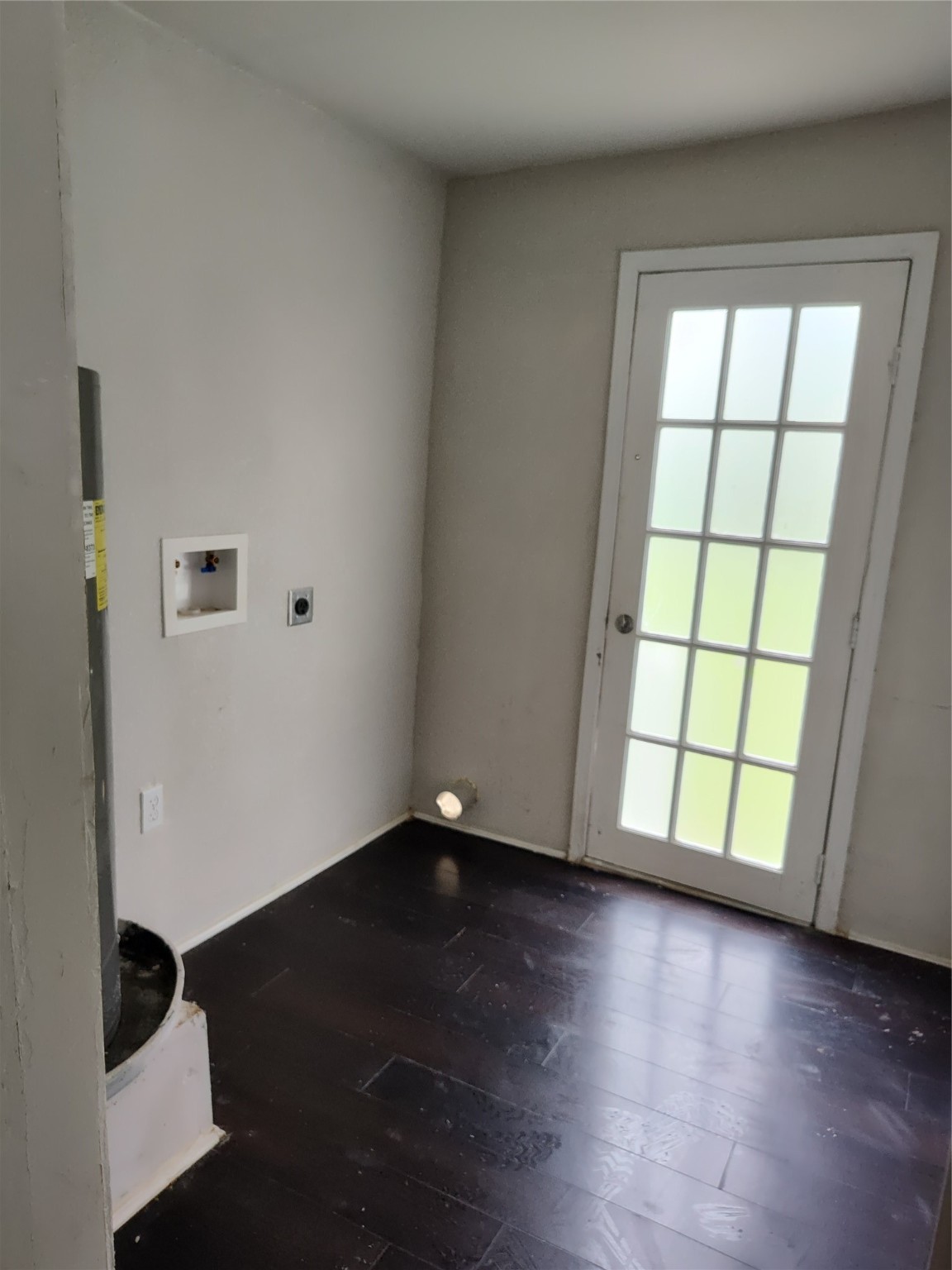 527 W 6th Street Property Photo 20