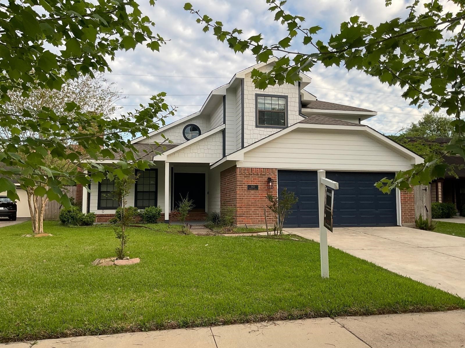 3423 Woodsage Drive Property Photo 1