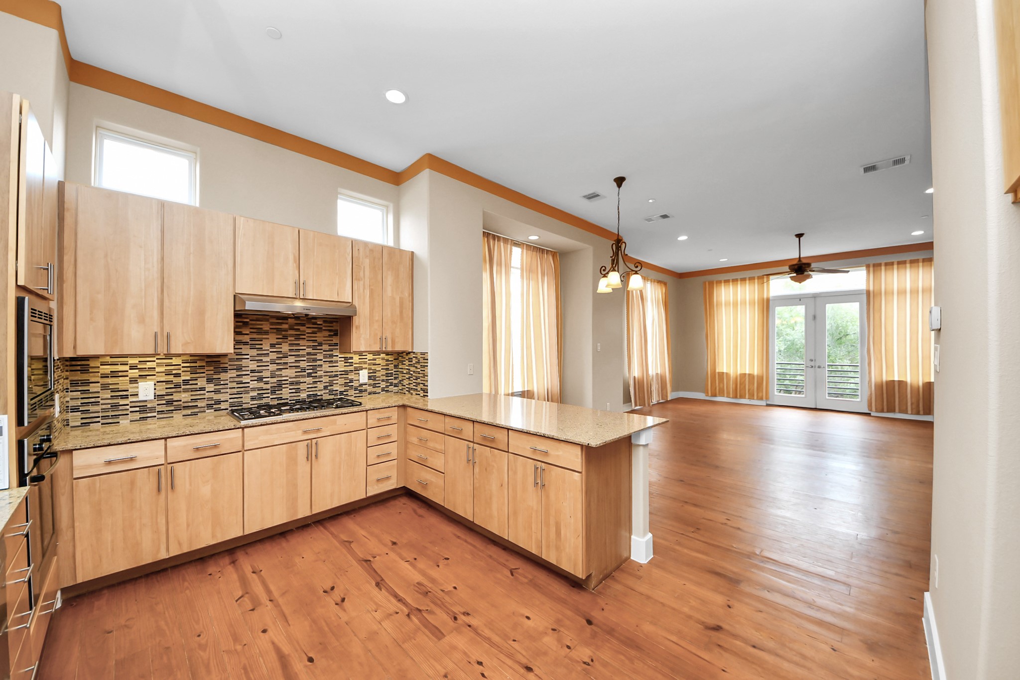 1807 W Webster Street Property Photo 13