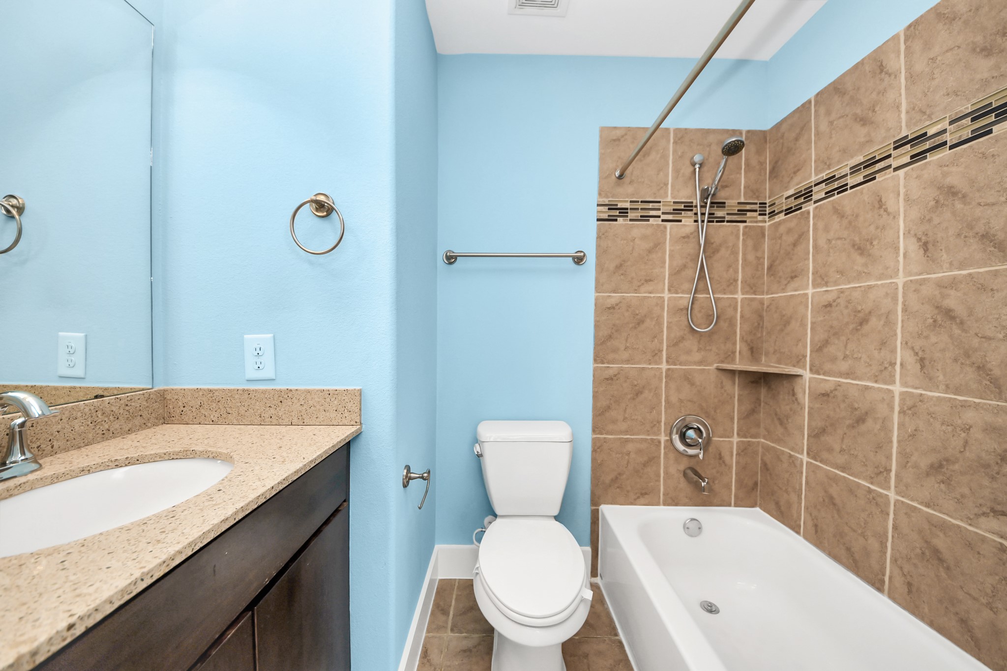 1807 W Webster Street Property Photo 27