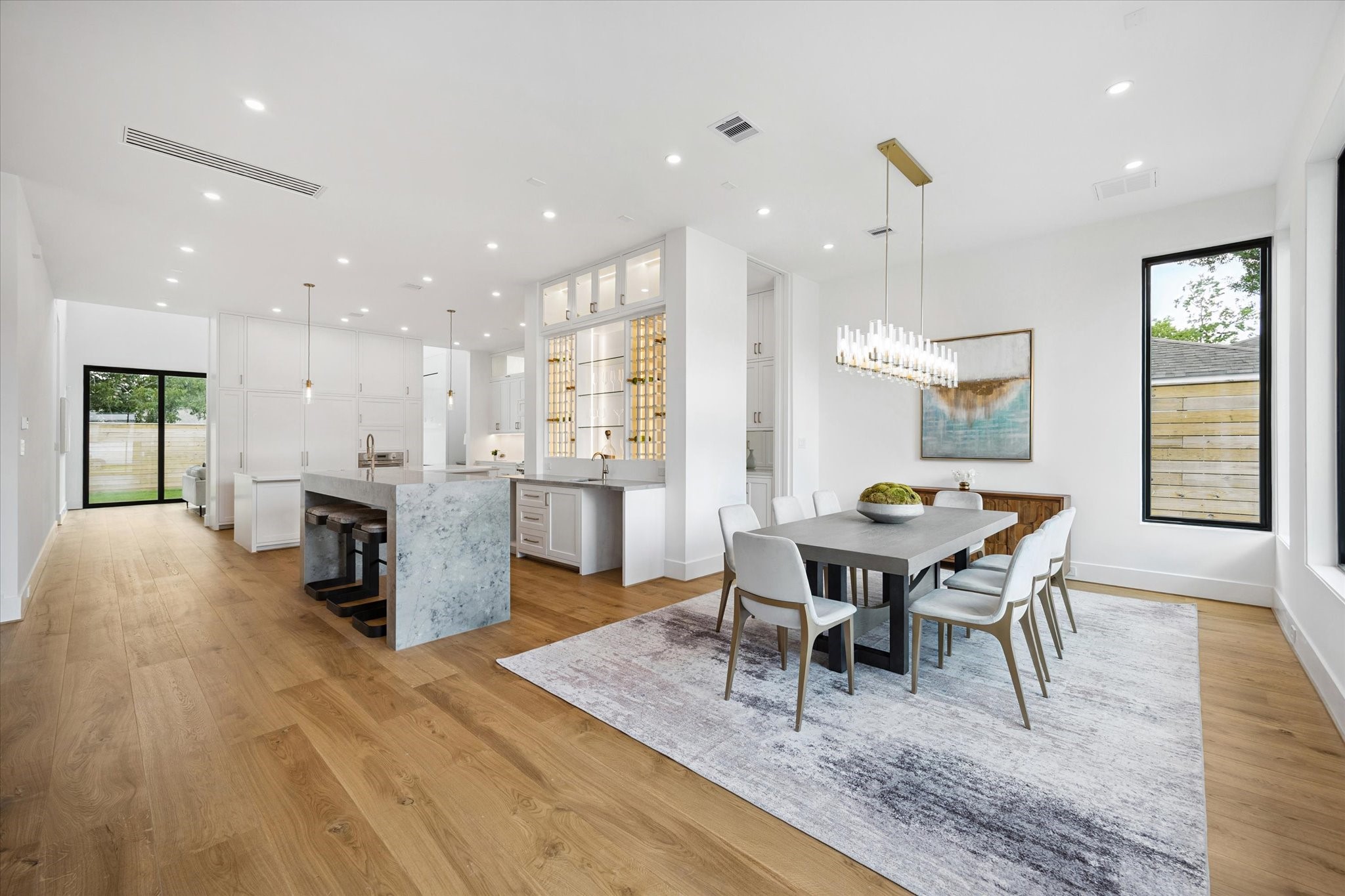 6510 Sivley Street Property Photo 4