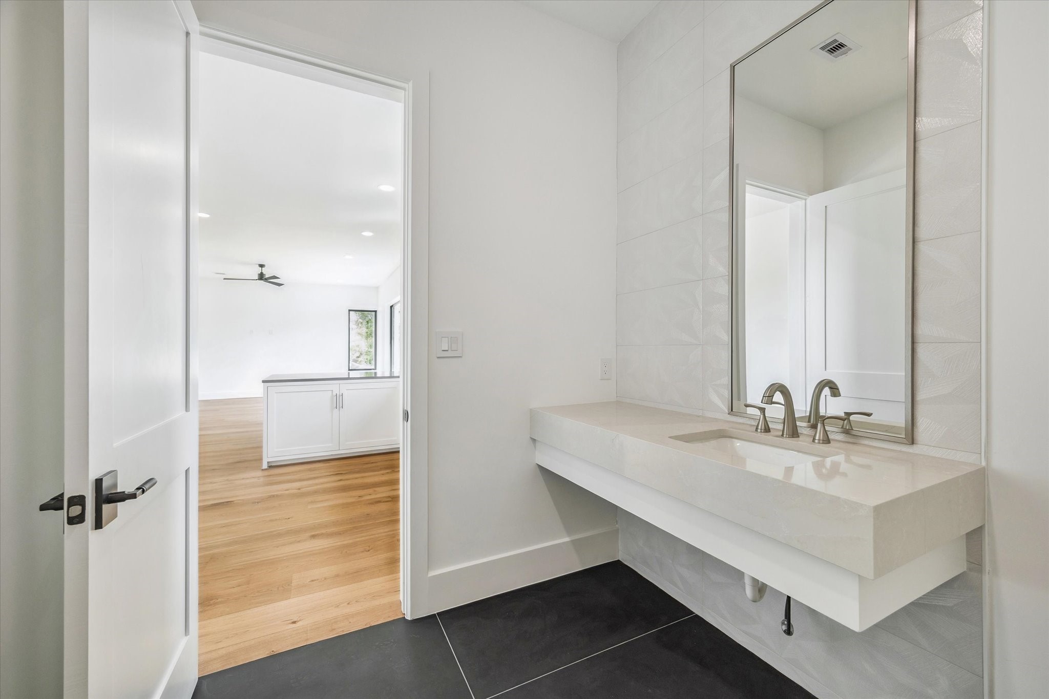 6510 Sivley Street Property Photo 29